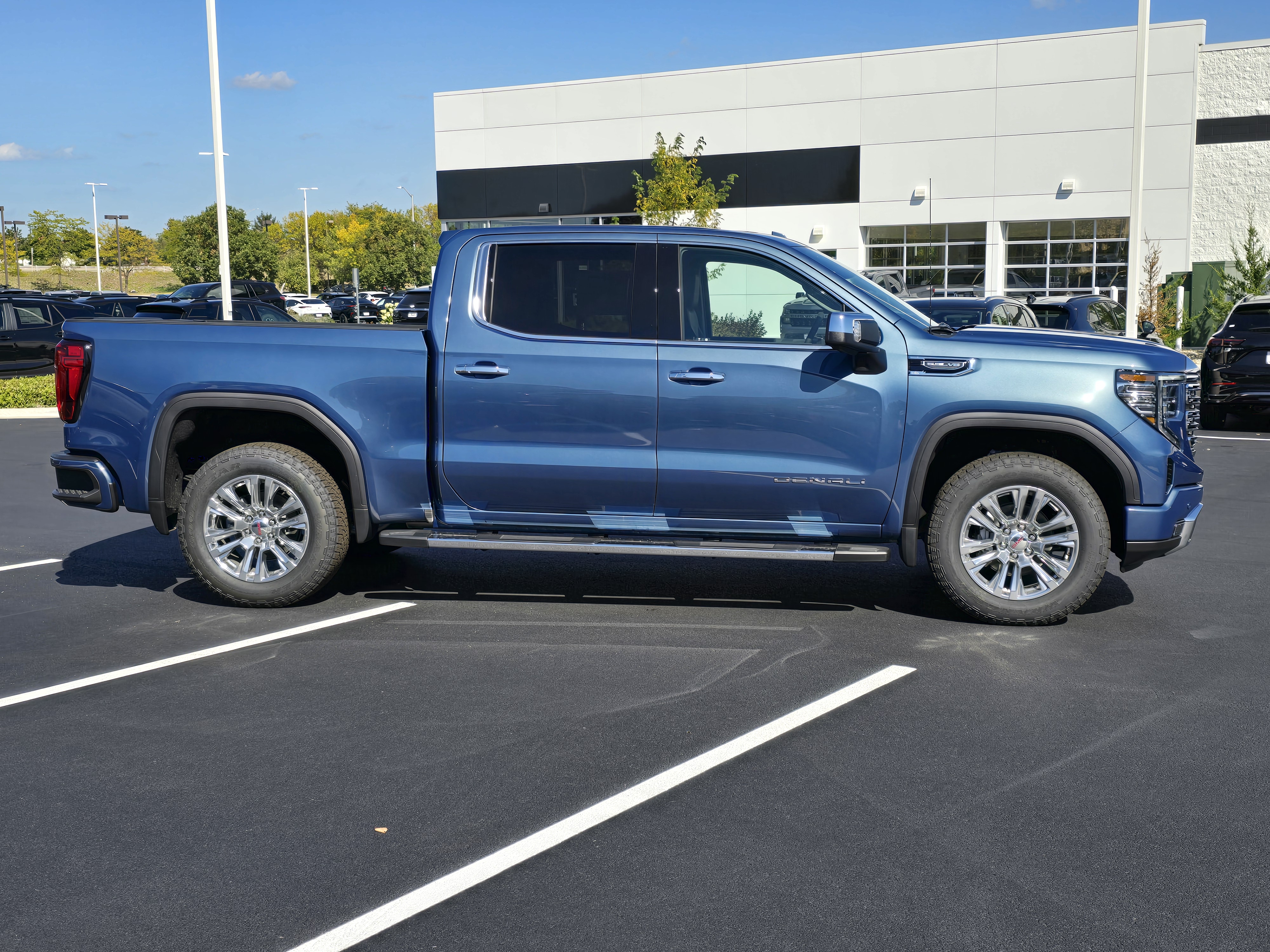 2025 GMC Sierra 1500 Denali 12