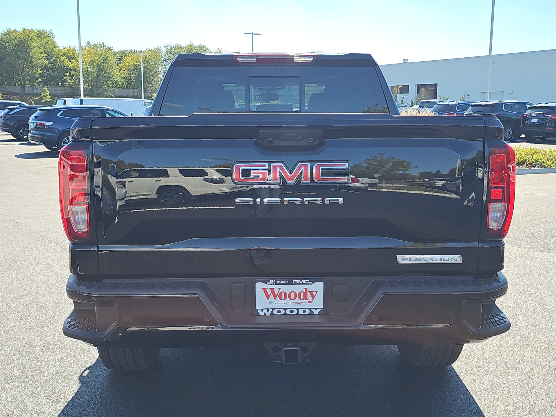 2025 GMC Sierra 1500 Elevation 7