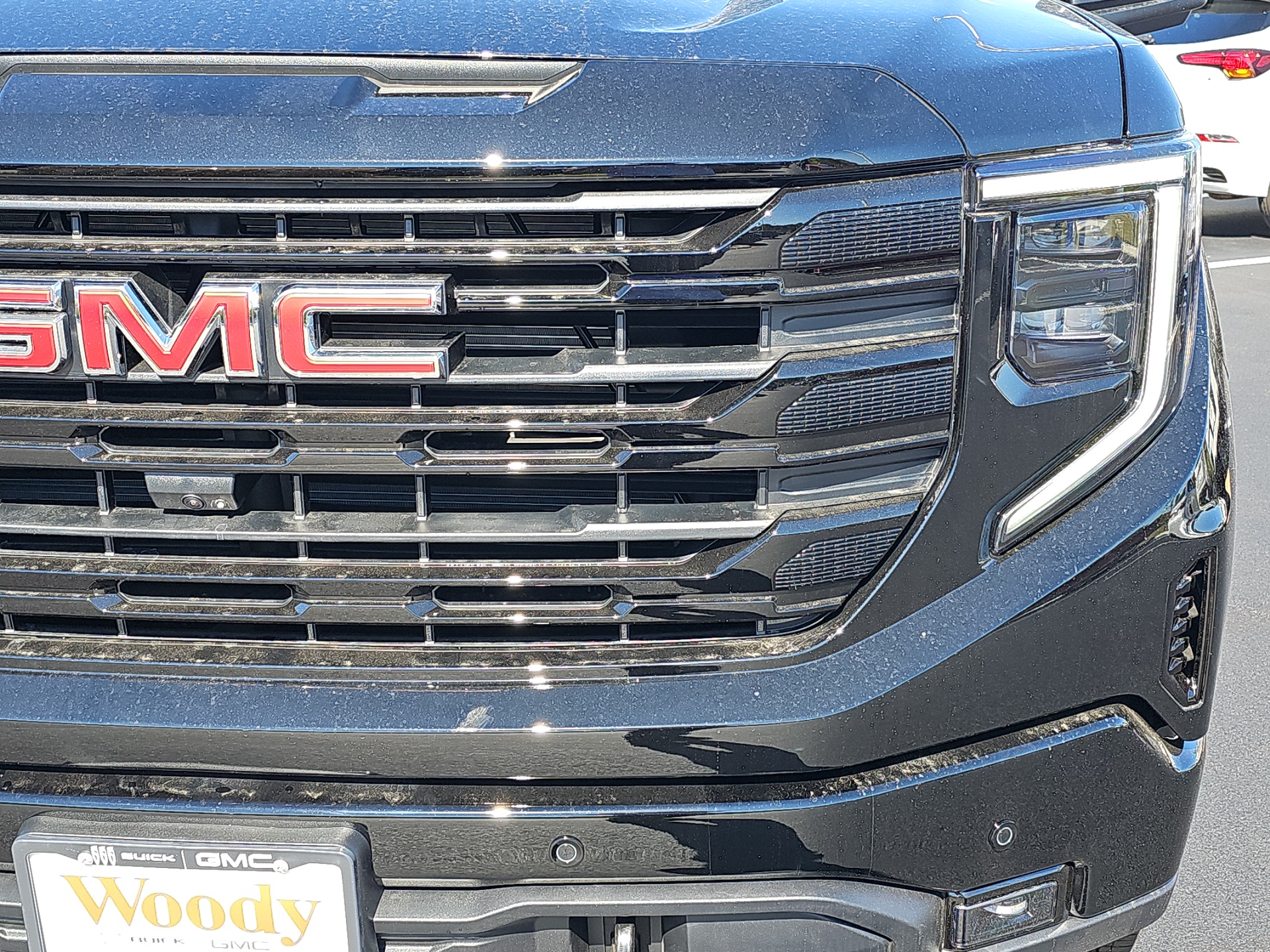 2025 GMC Sierra 1500 Elevation 10