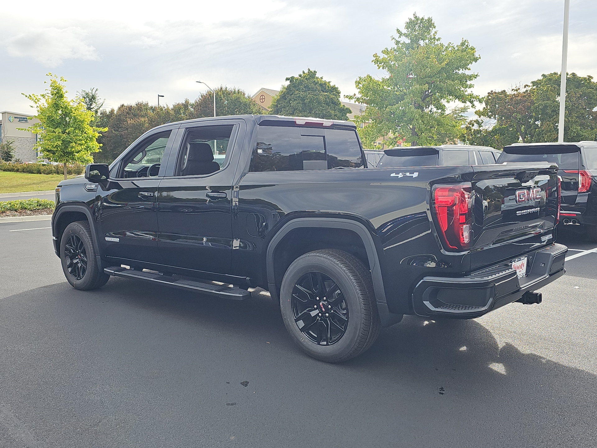 2025 GMC Sierra 1500 Elevation 6