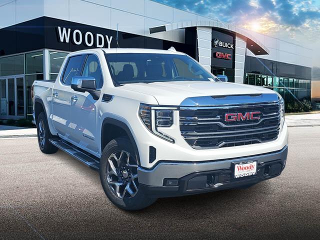 2025 GMC Sierra 1500 SLT 1