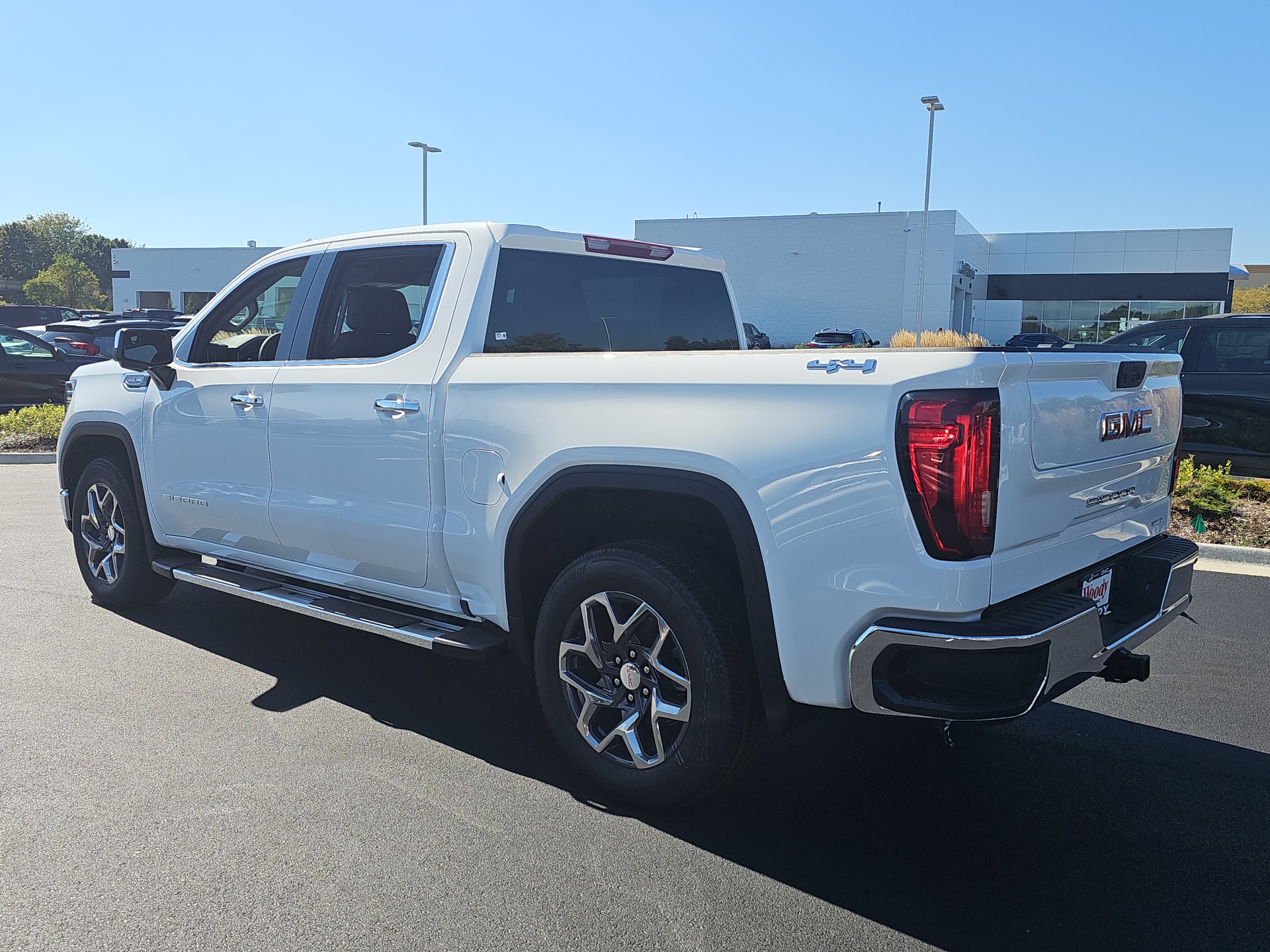 2025 GMC Sierra 1500 SLT 6