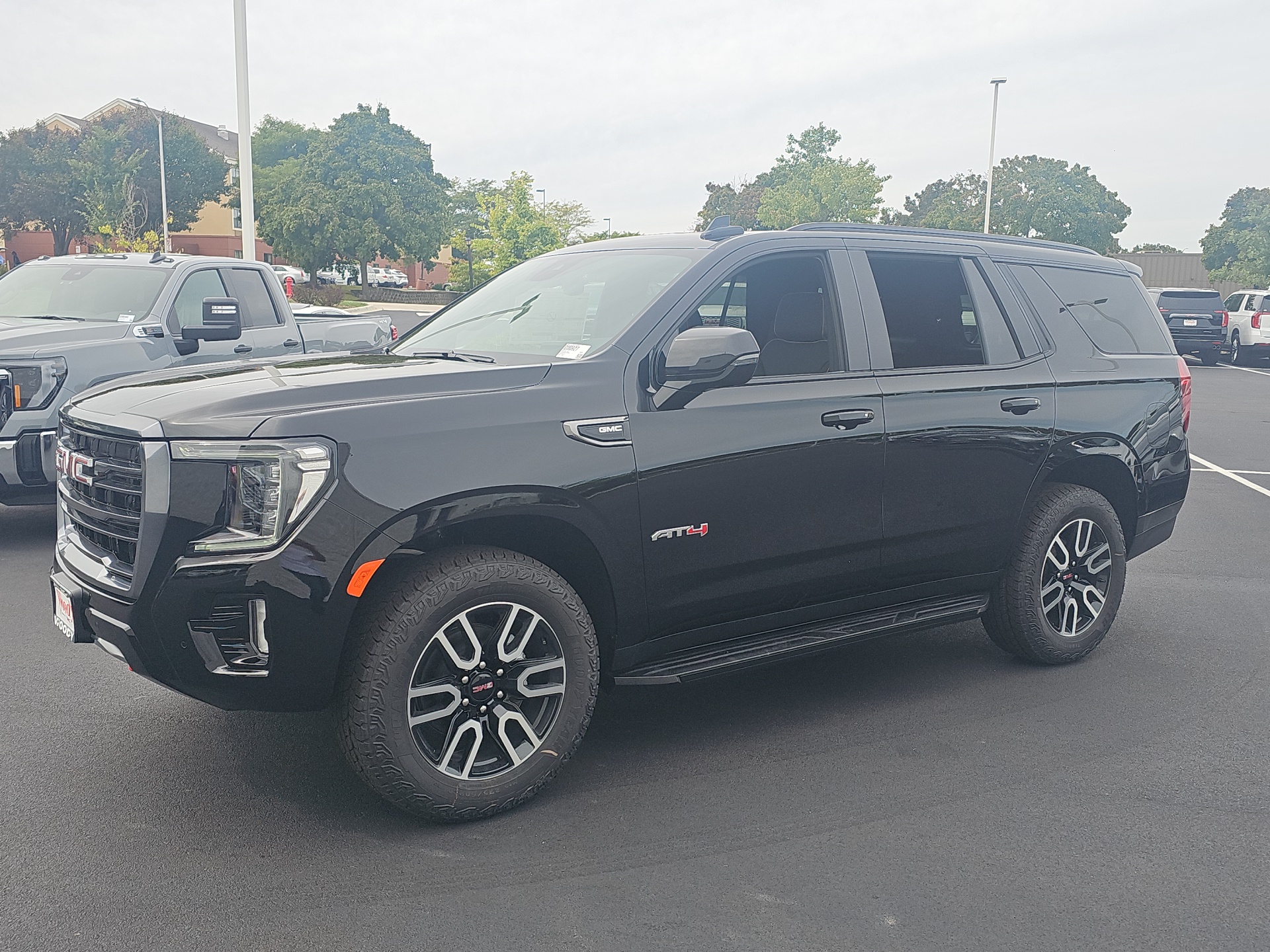 2024 GMC Yukon AT4 4