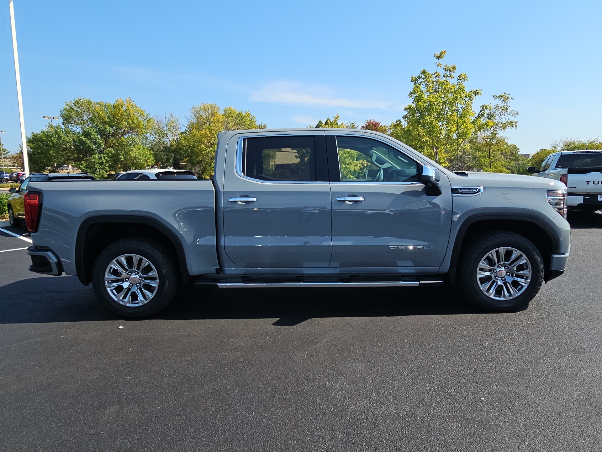 2025 GMC Sierra 1500 Denali 9