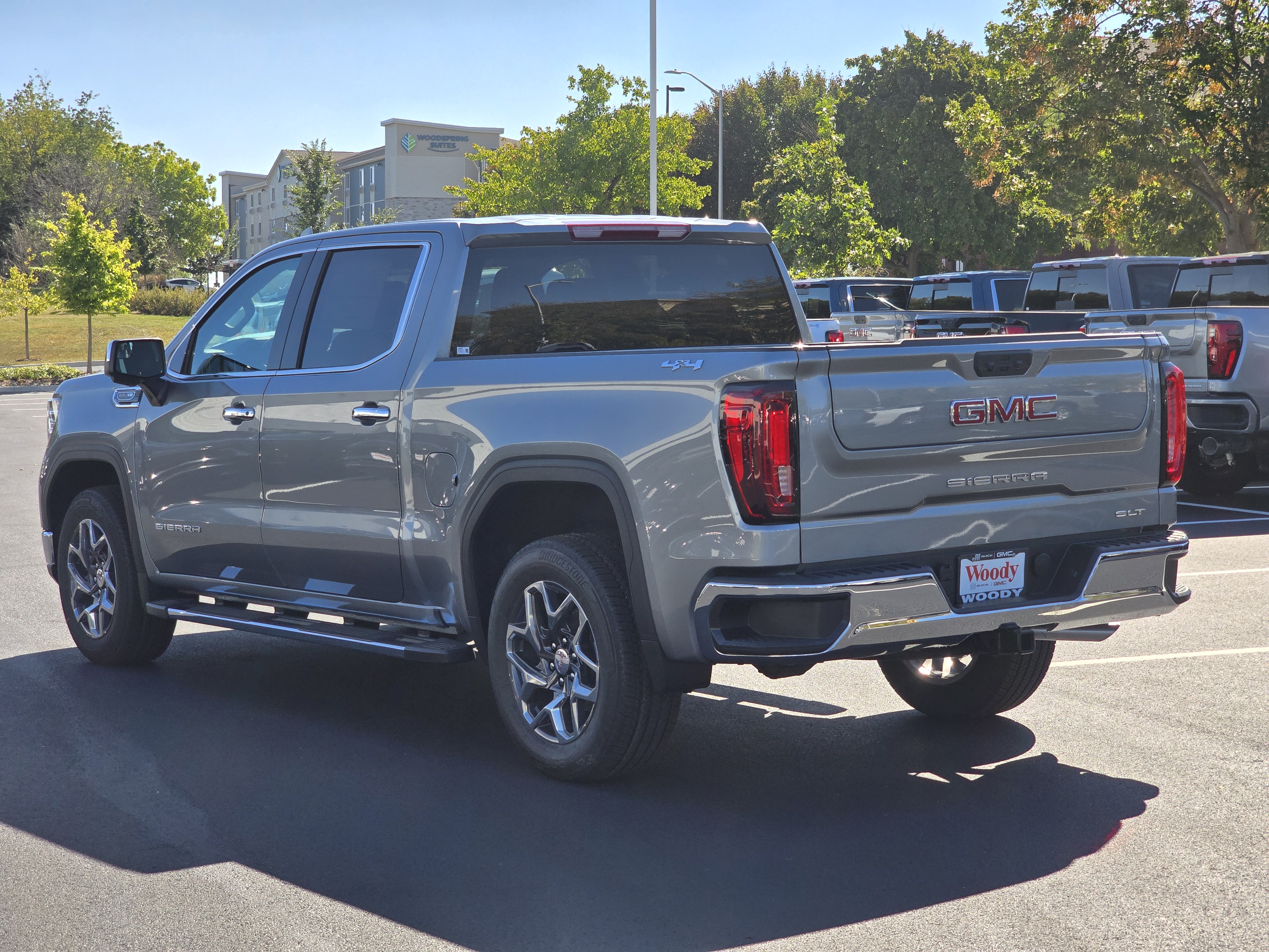 2025 GMC Sierra 1500 SLT 7