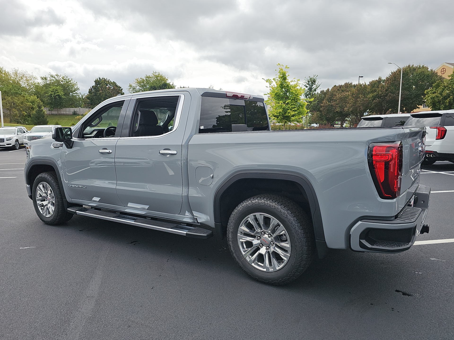 2025 GMC Sierra 1500 Denali 6