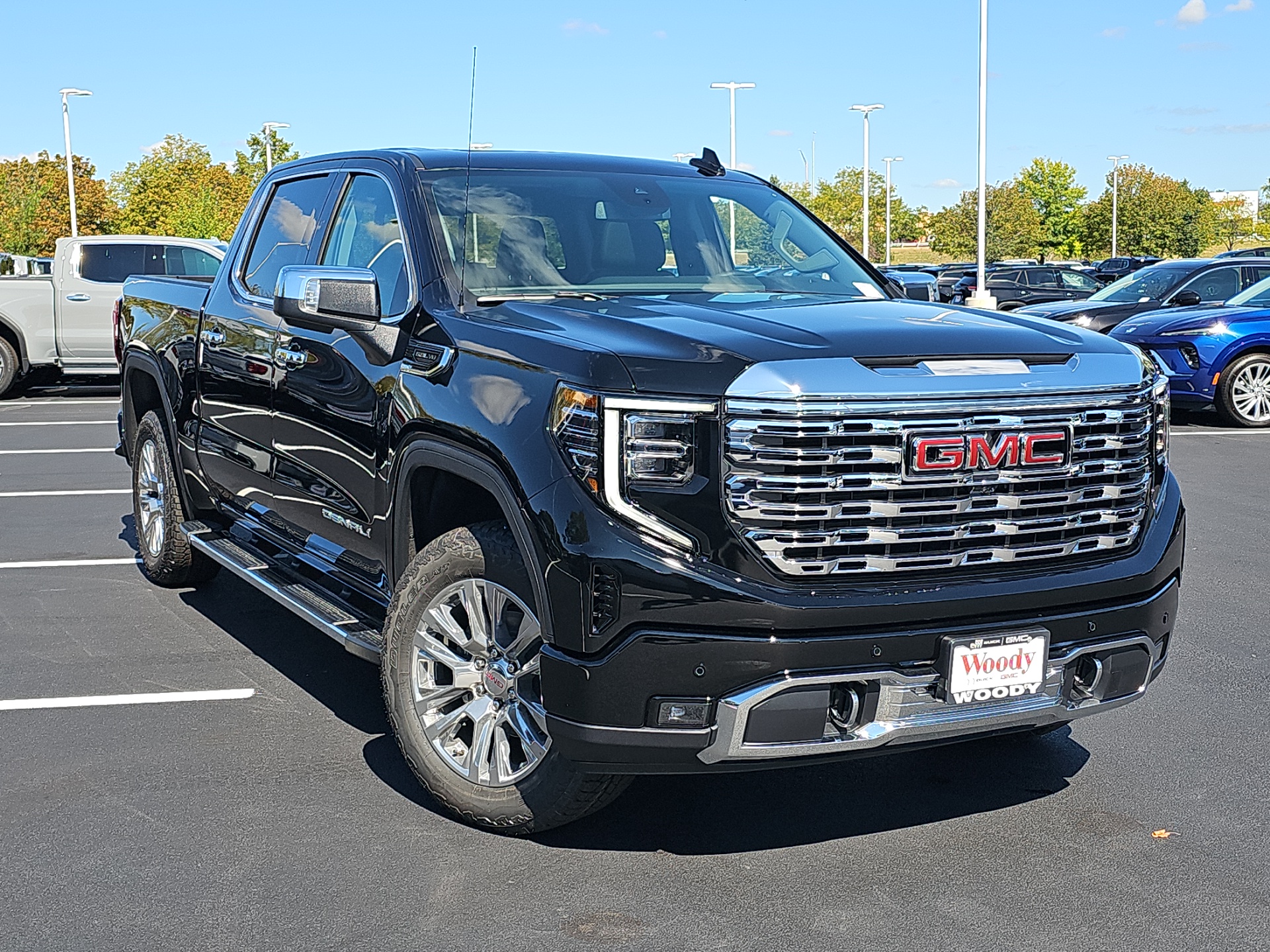 2025 GMC Sierra 1500 Denali 2