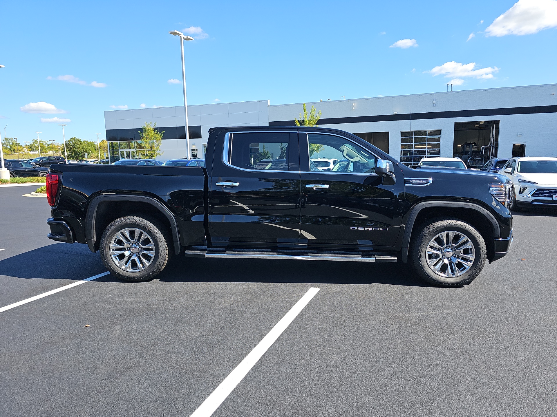 2025 GMC Sierra 1500 Denali 9