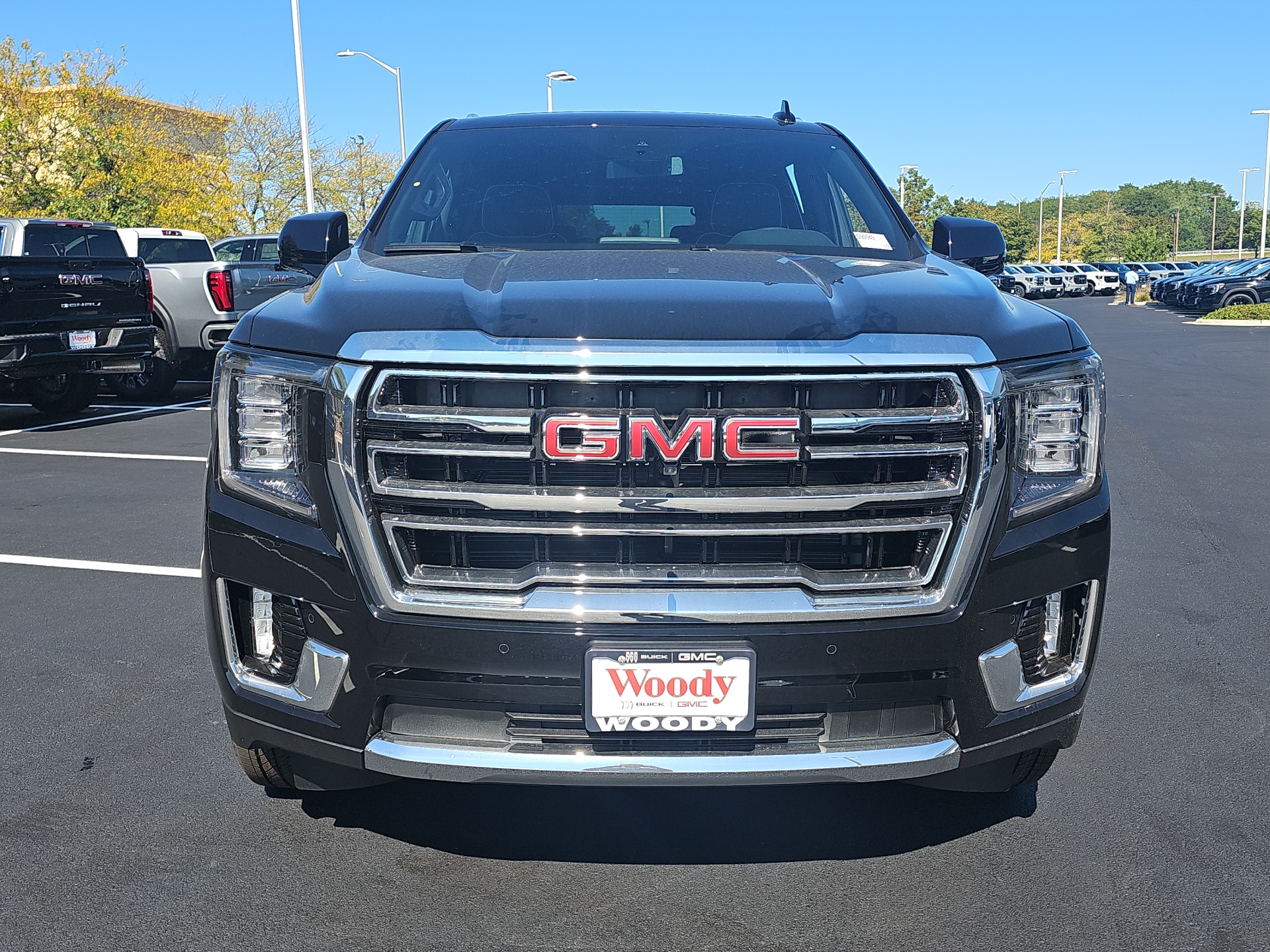 2024 GMC Yukon XL SLT 3