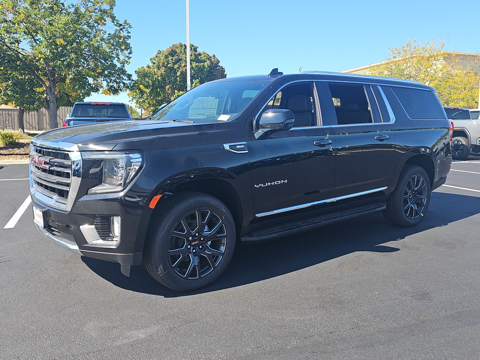 2024 GMC Yukon XL SLT 4