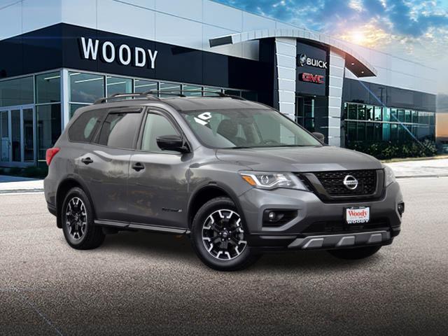 2019 Nissan Pathfinder SL 1