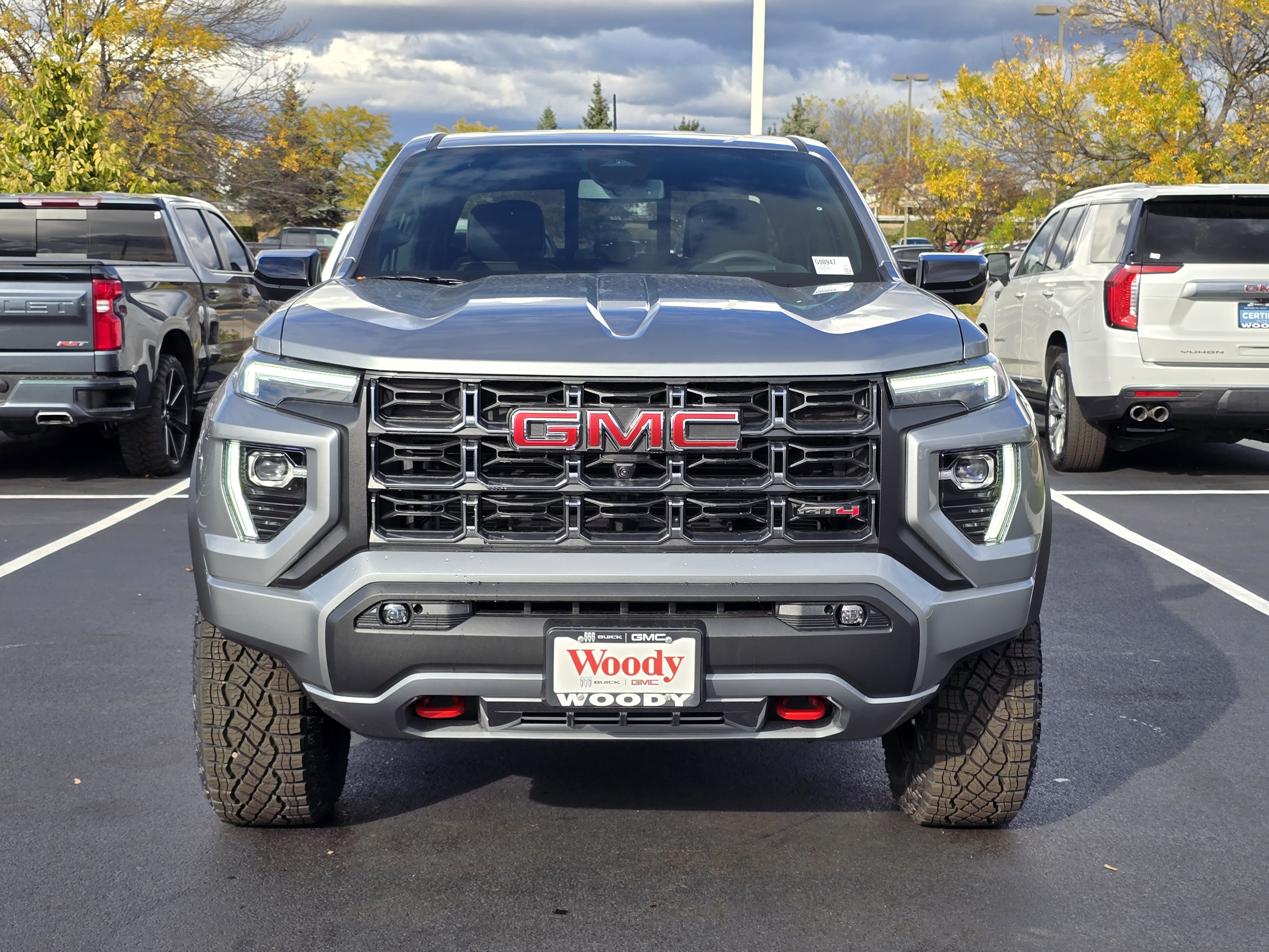 2024 GMC Canyon AT4 3