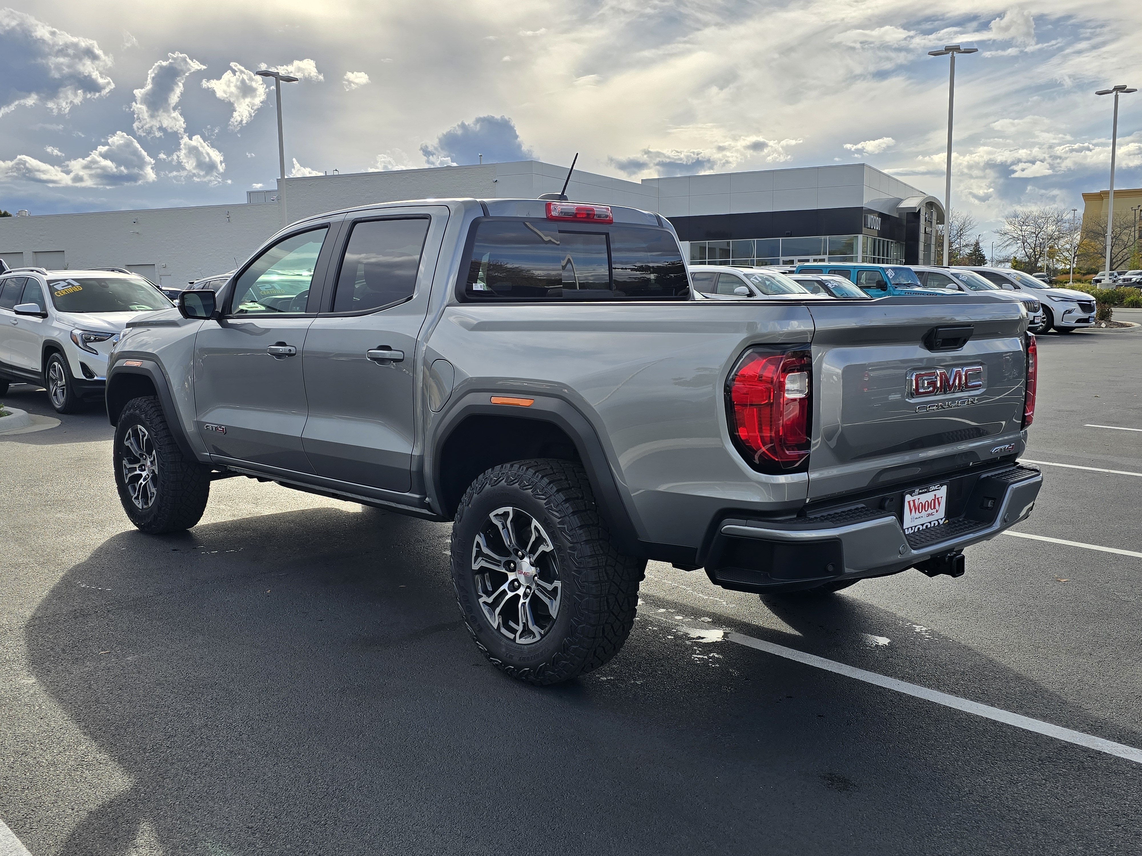 2024 GMC Canyon AT4 6