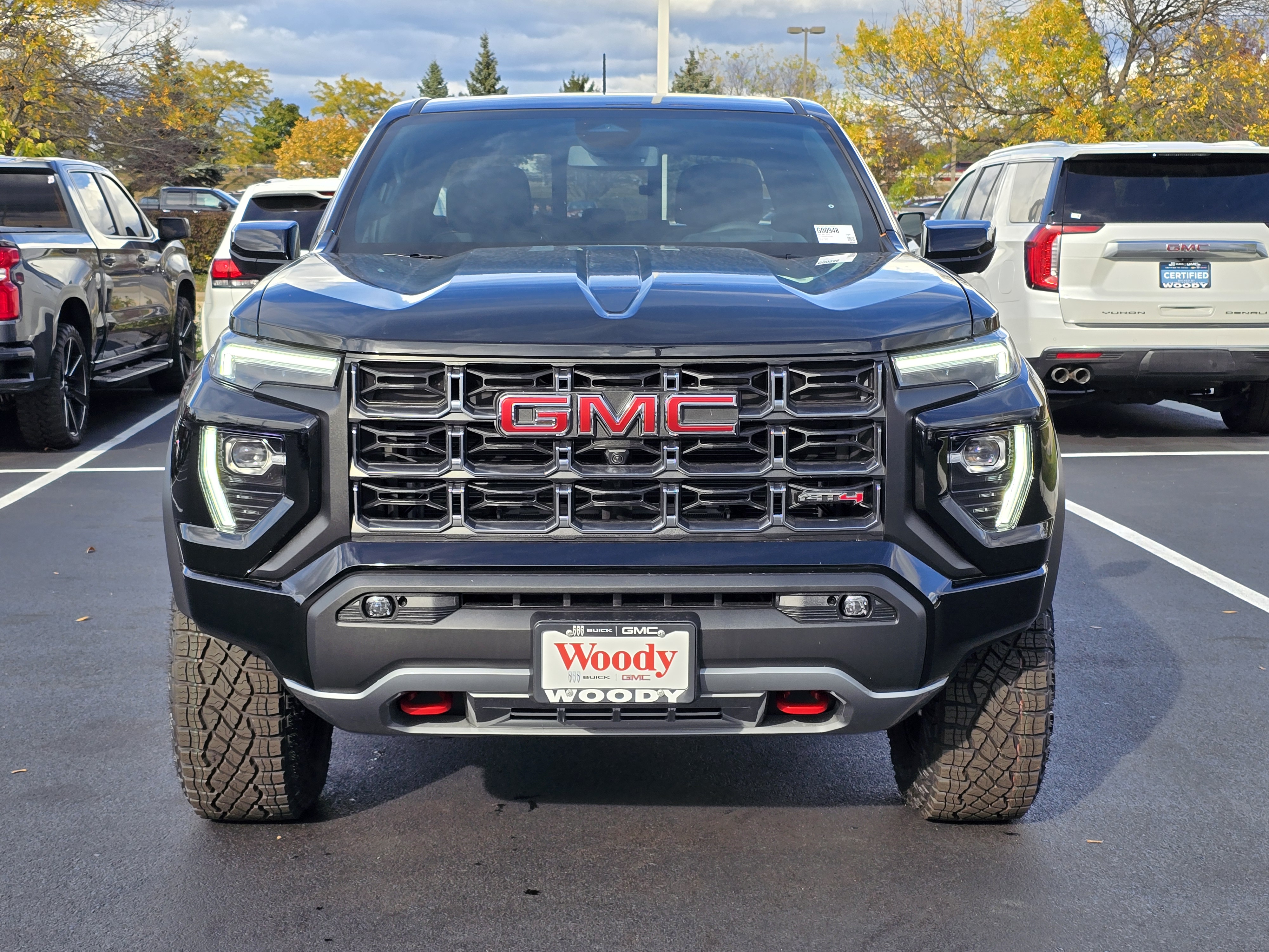 2024 GMC Canyon AT4 3