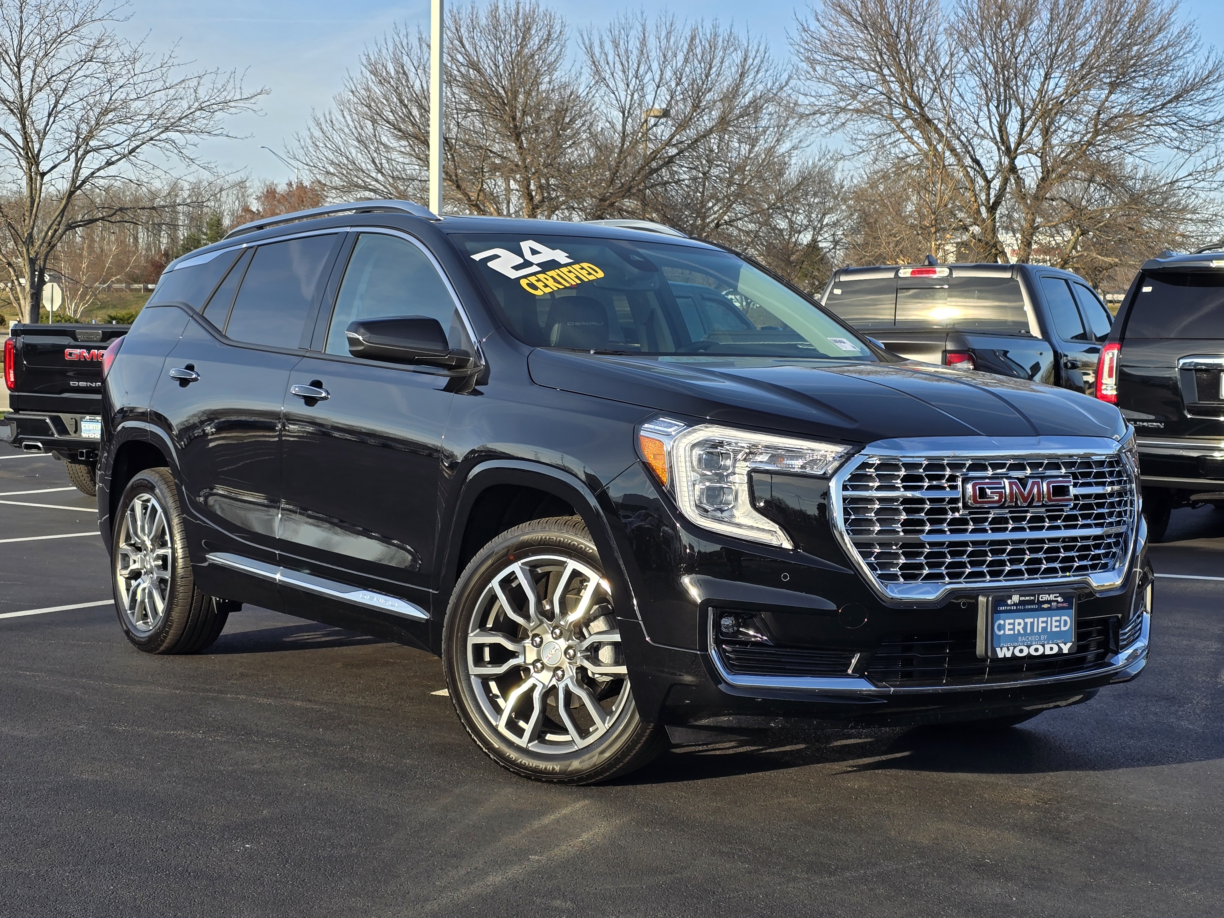 2024 GMC Terrain Denali 2