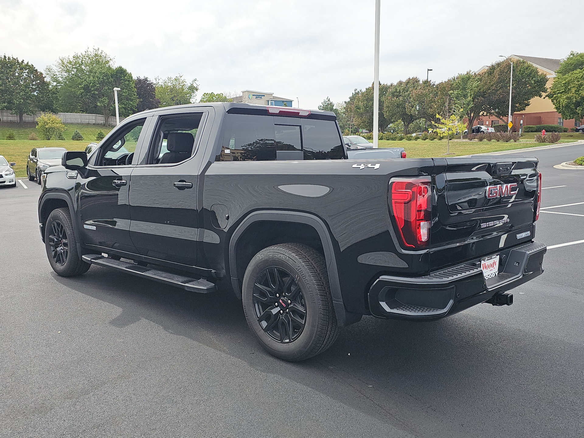 2025 GMC Sierra 1500 Elevation 6