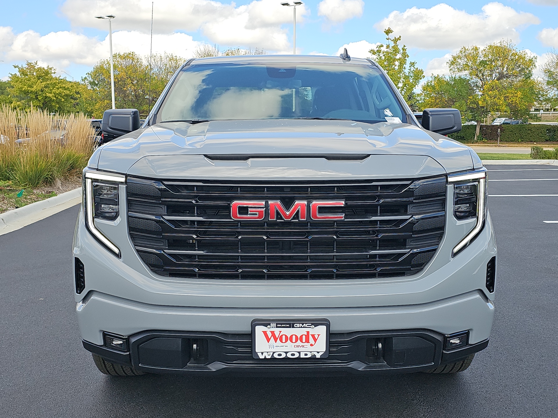 2024 GMC Sierra 1500 Elevation 3