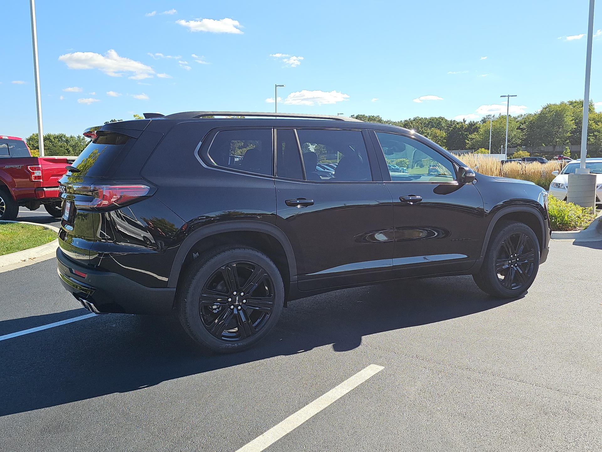 2024 GMC Acadia Elevation 8