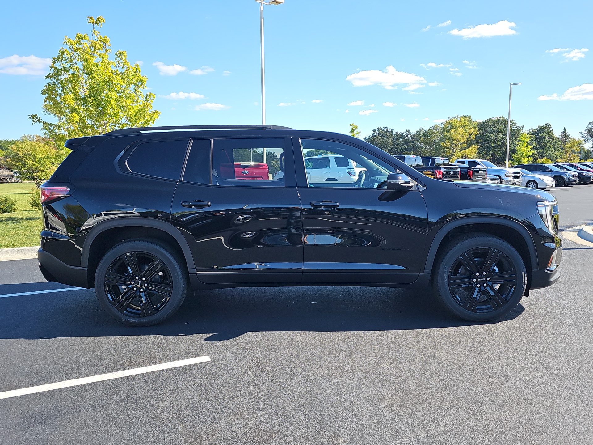 2024 GMC Acadia Elevation 9