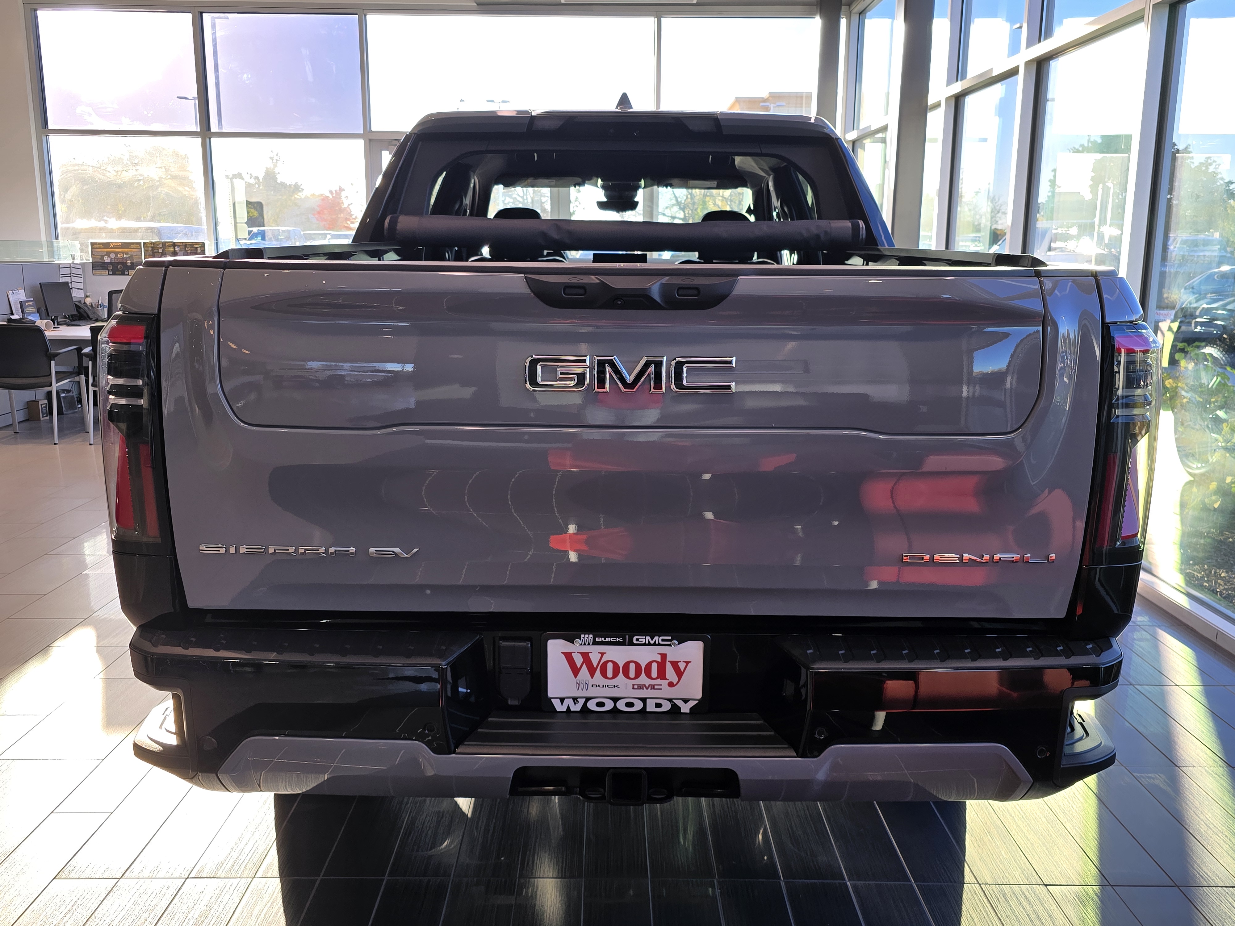 2024 GMC Sierra EV Denali Edition 1 5