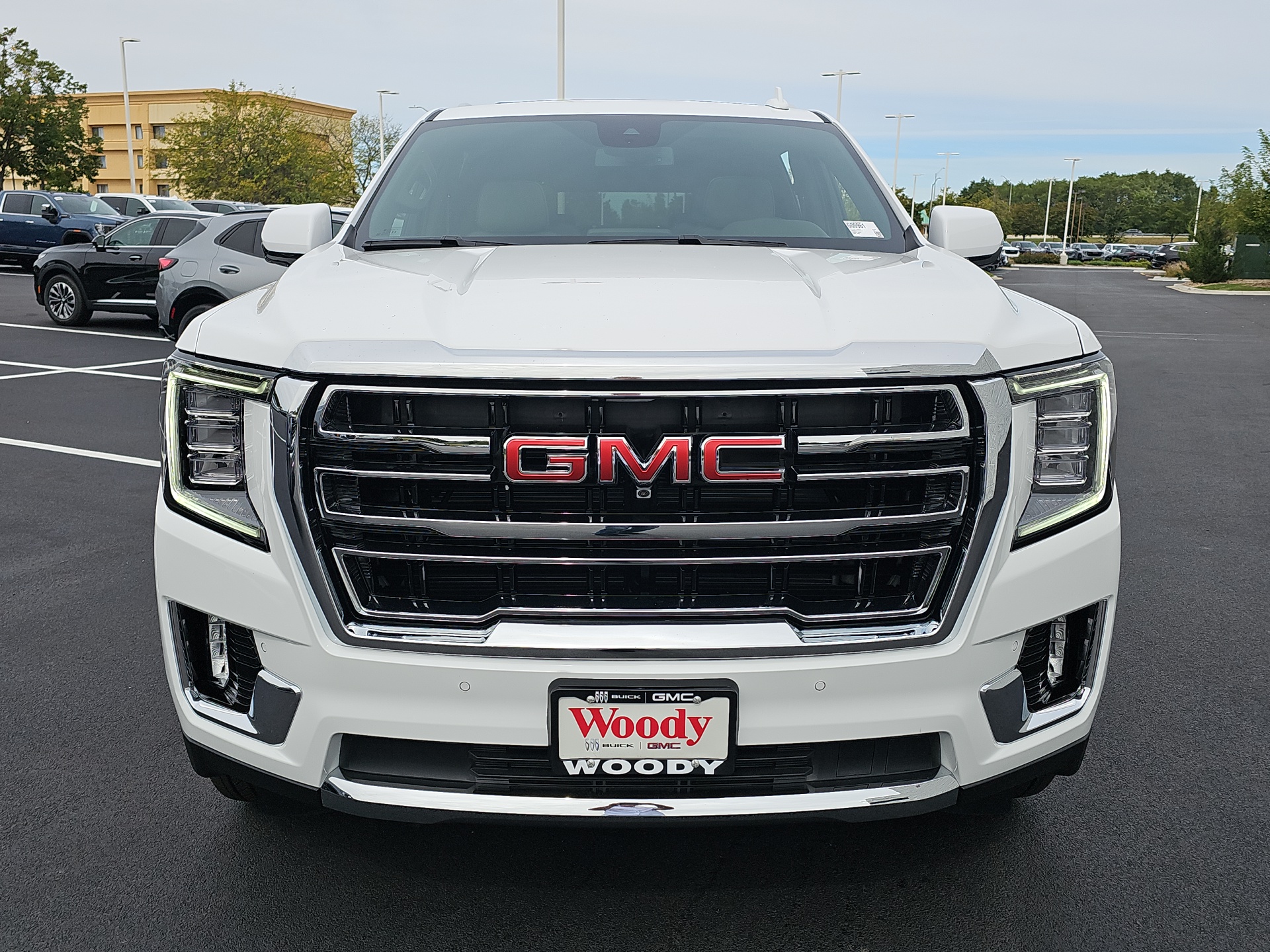 2024 GMC Yukon XL SLT 3