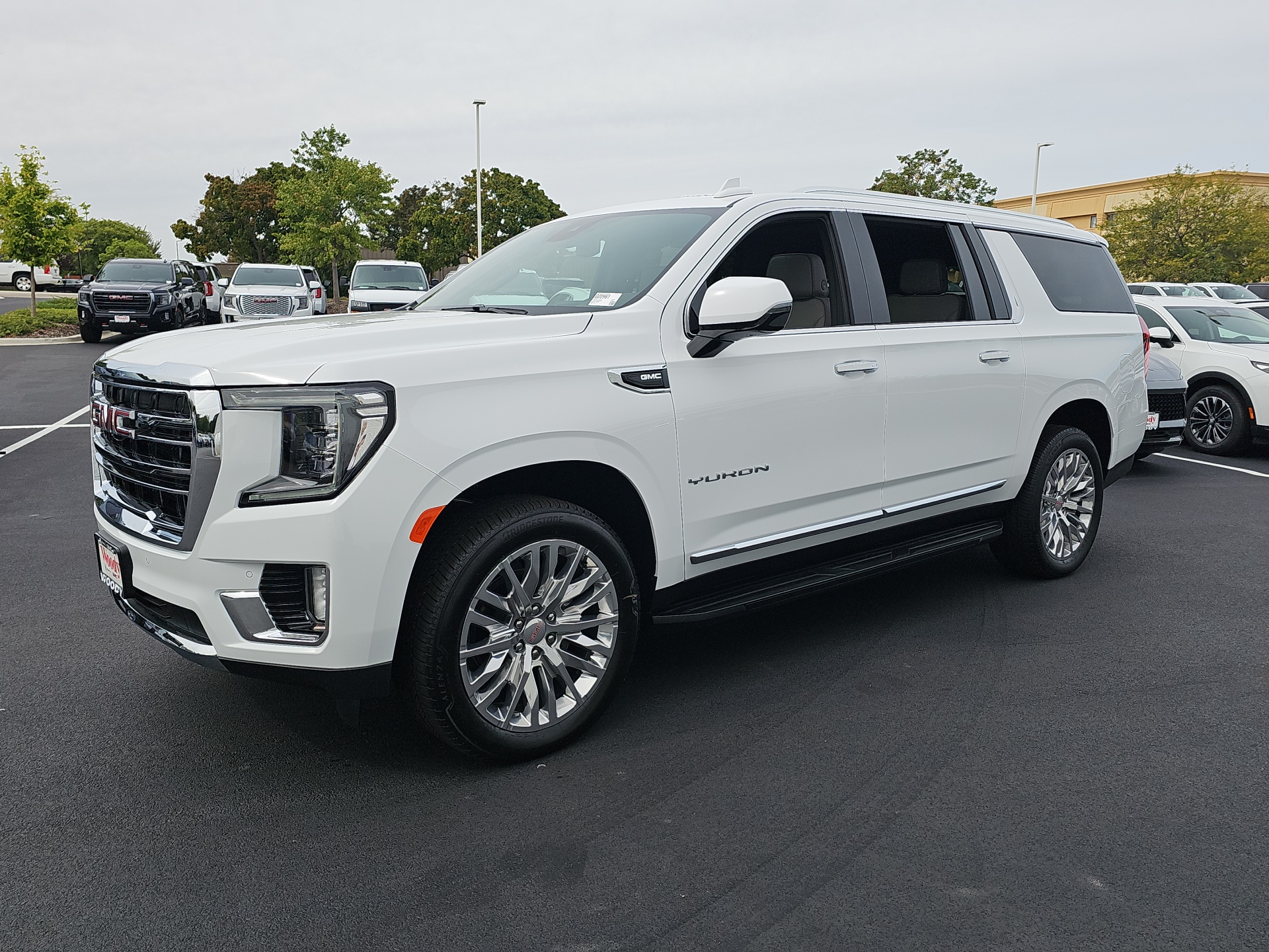 2024 GMC Yukon XL SLT 4