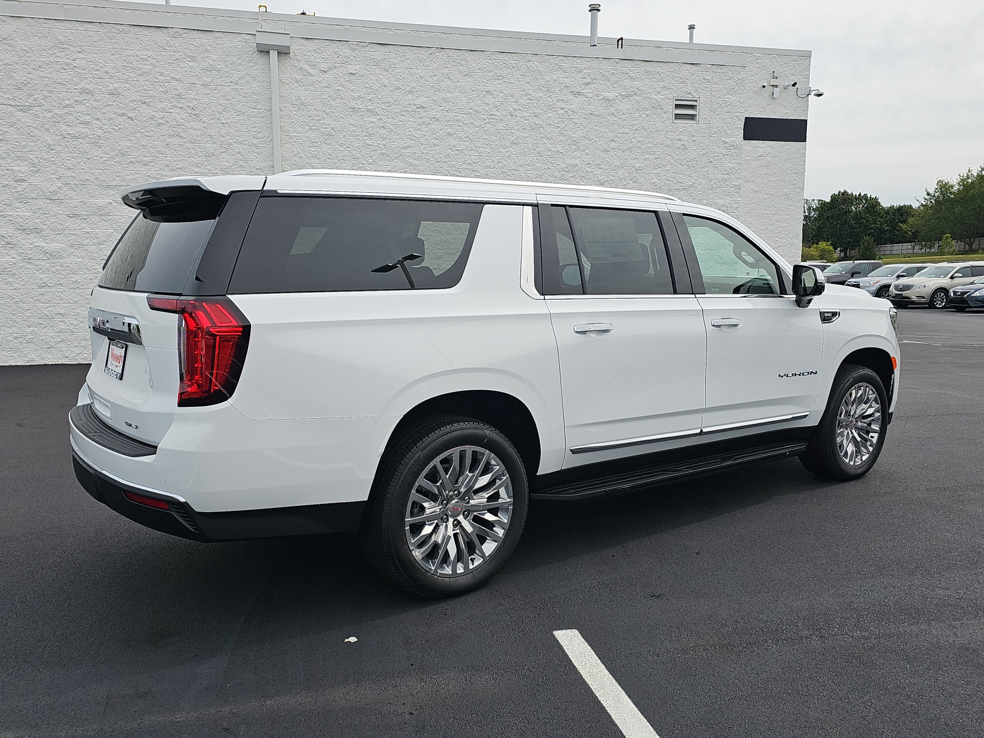 2024 GMC Yukon XL SLT 8