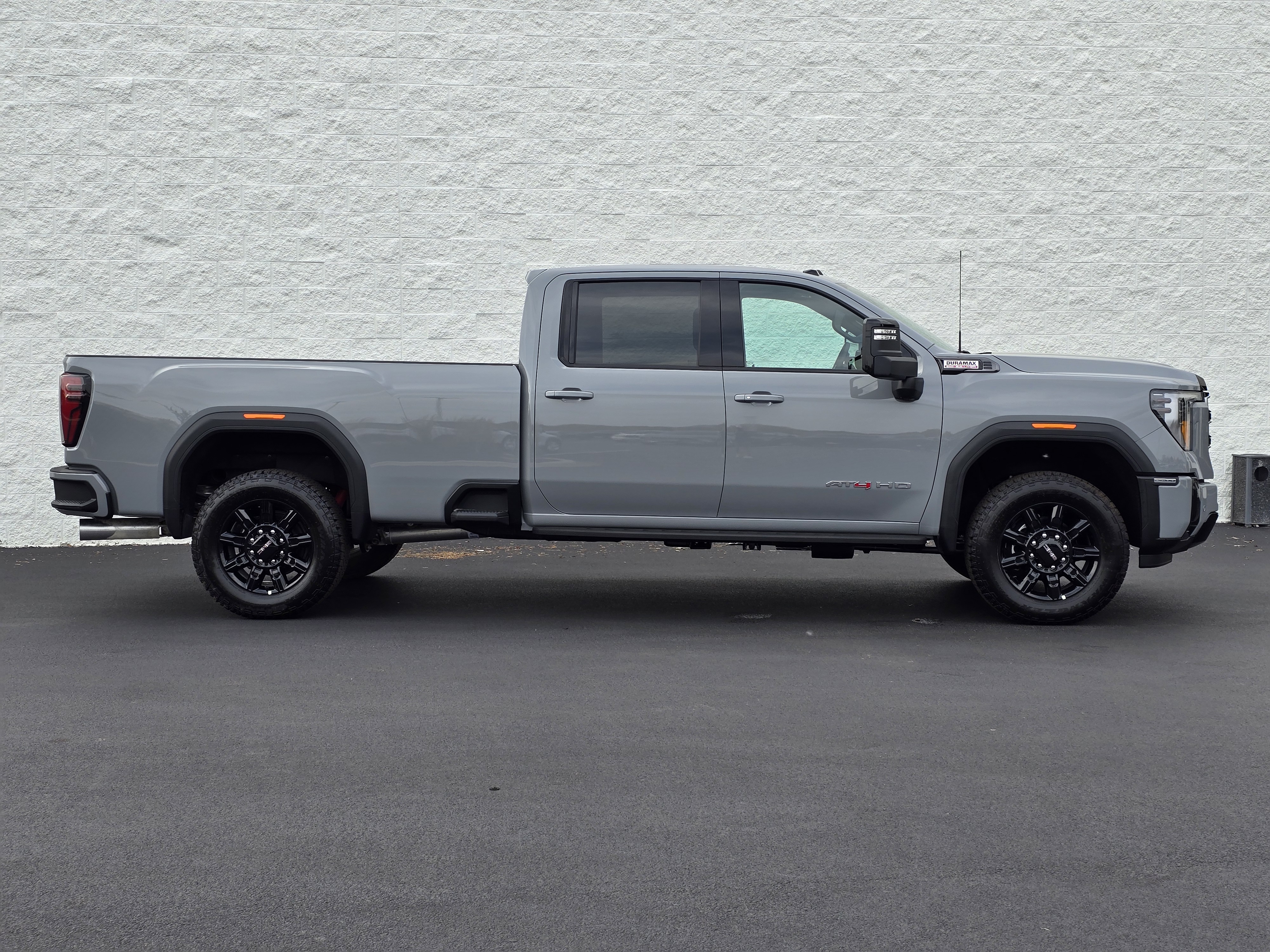 2025 GMC Sierra 2500HD AT4 4