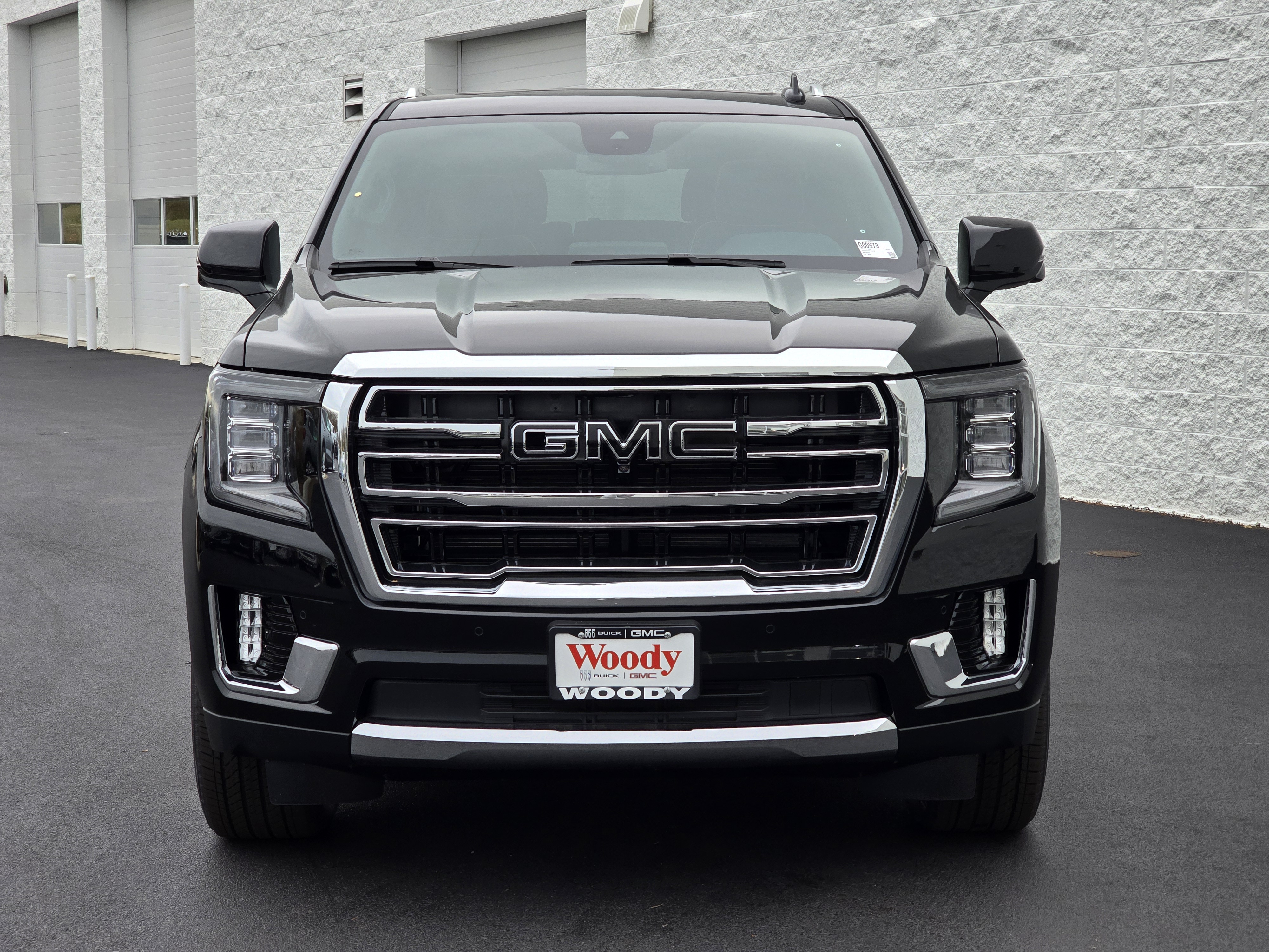 2024 GMC Yukon SLT 12