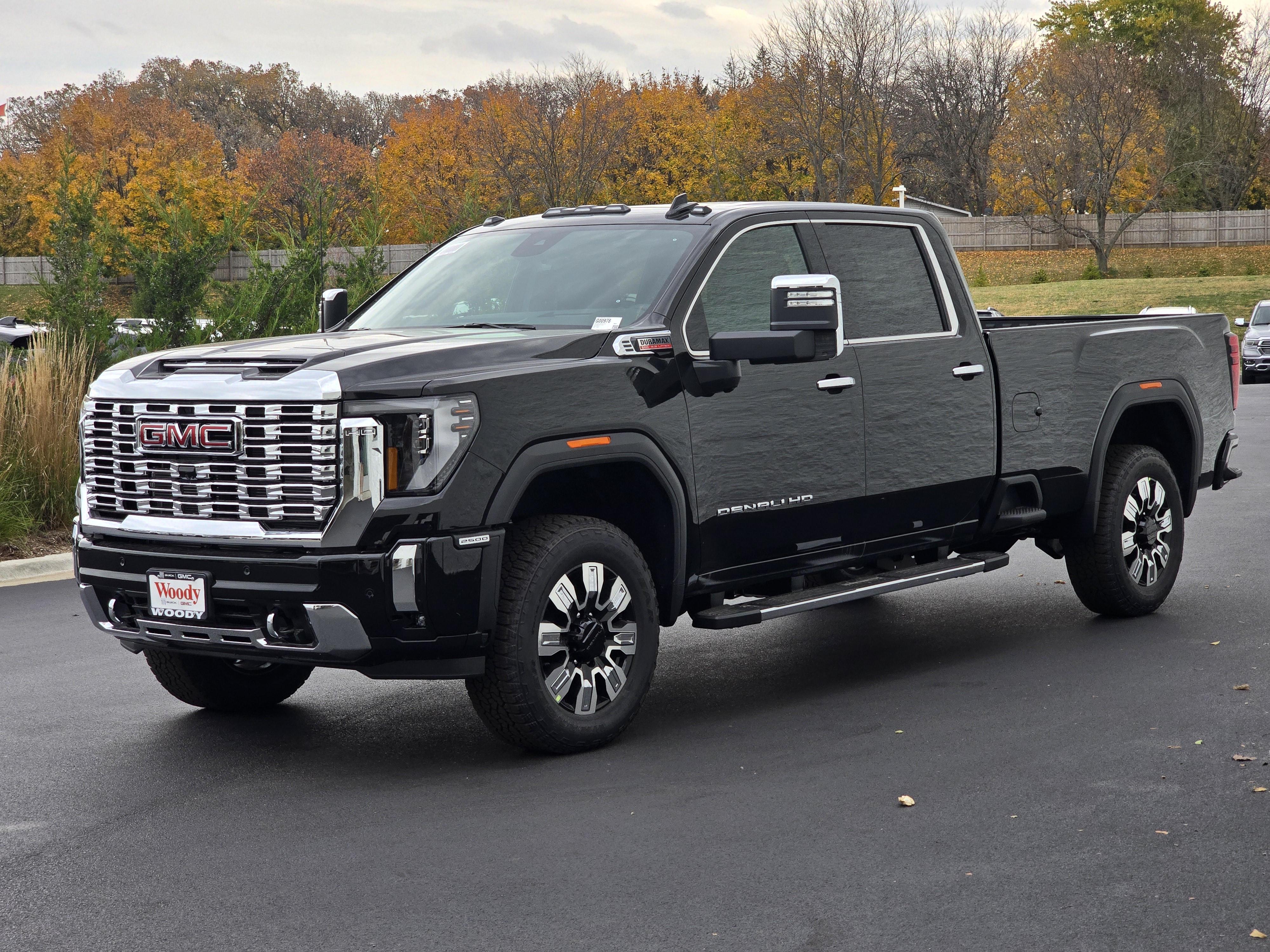 2025 GMC Sierra 2500HD Denali 10