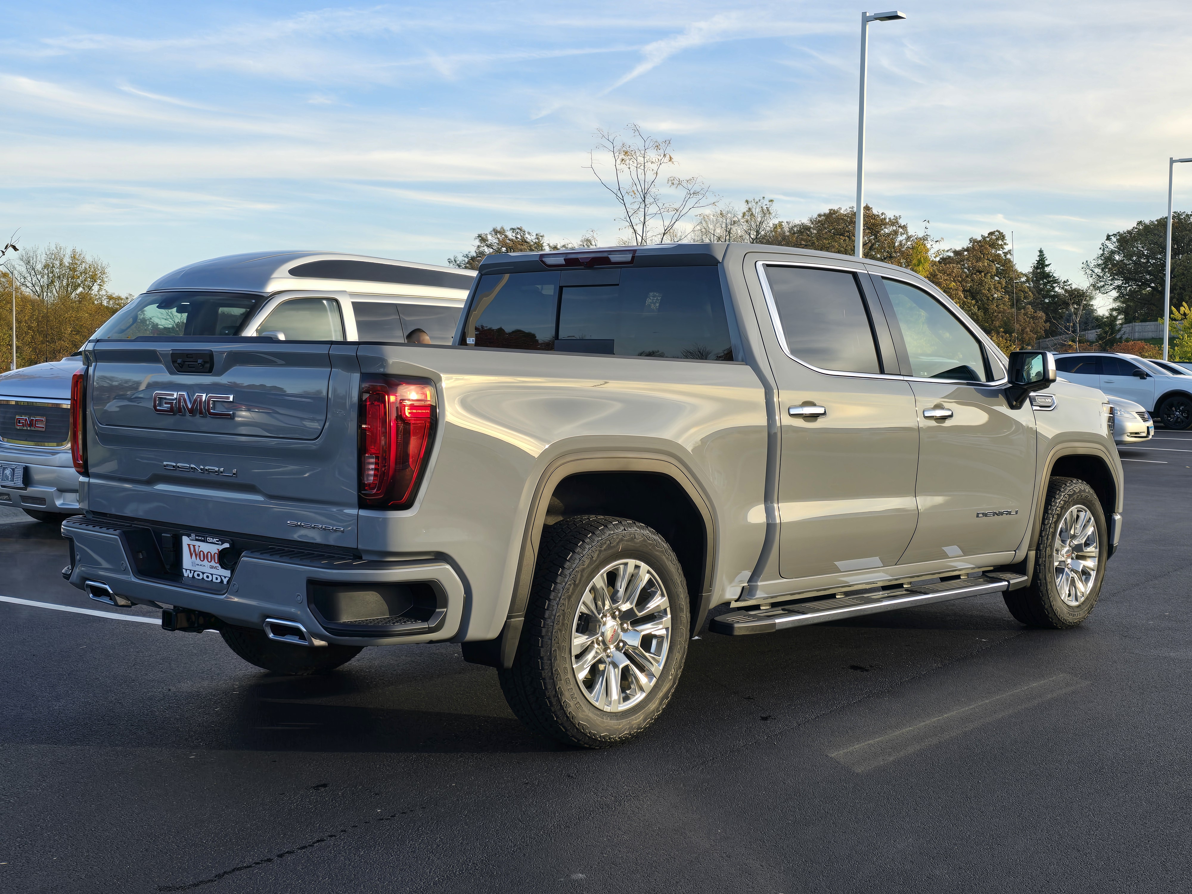 2025 GMC Sierra 1500 Denali 8