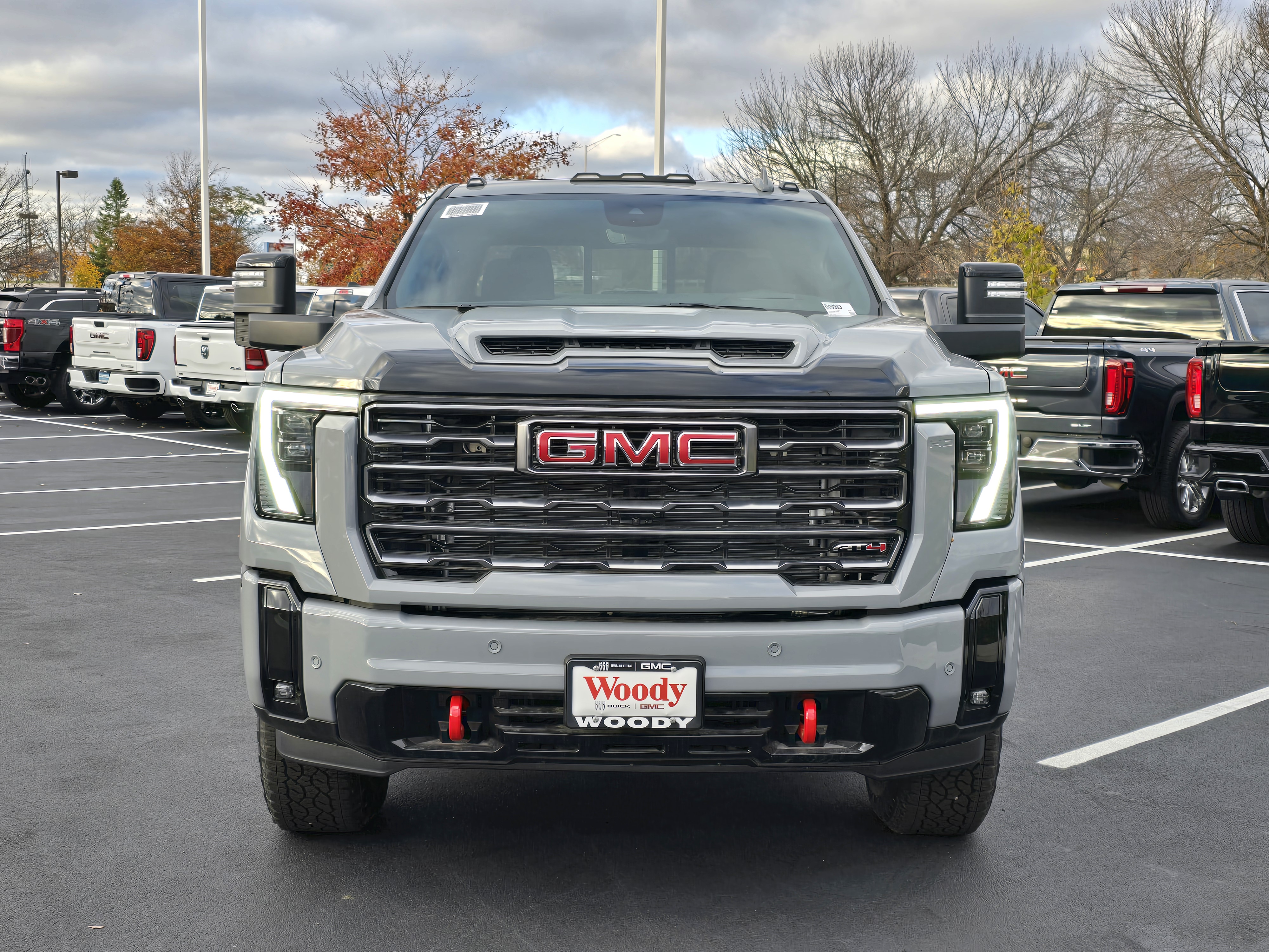 2025 GMC Sierra 2500HD AT4 3