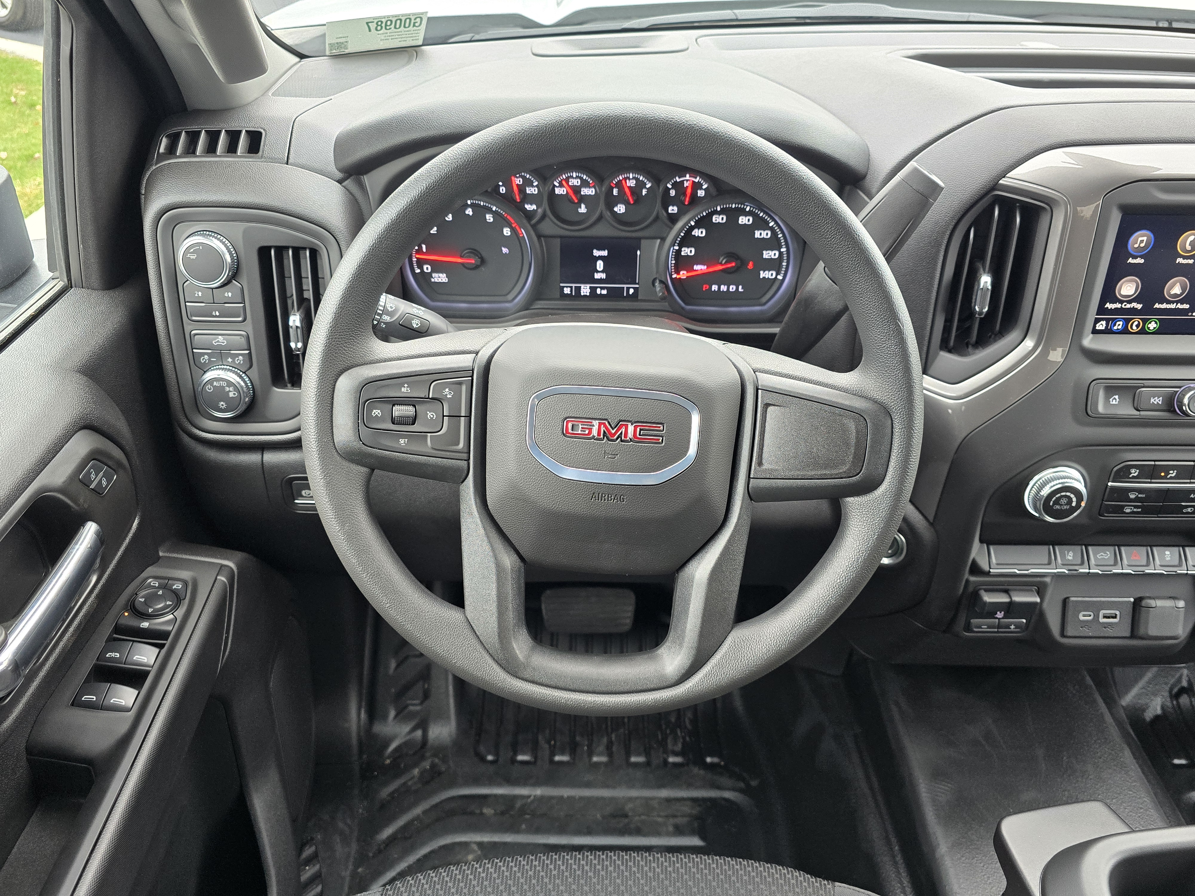 2025 GMC Sierra 2500HD Pro 25