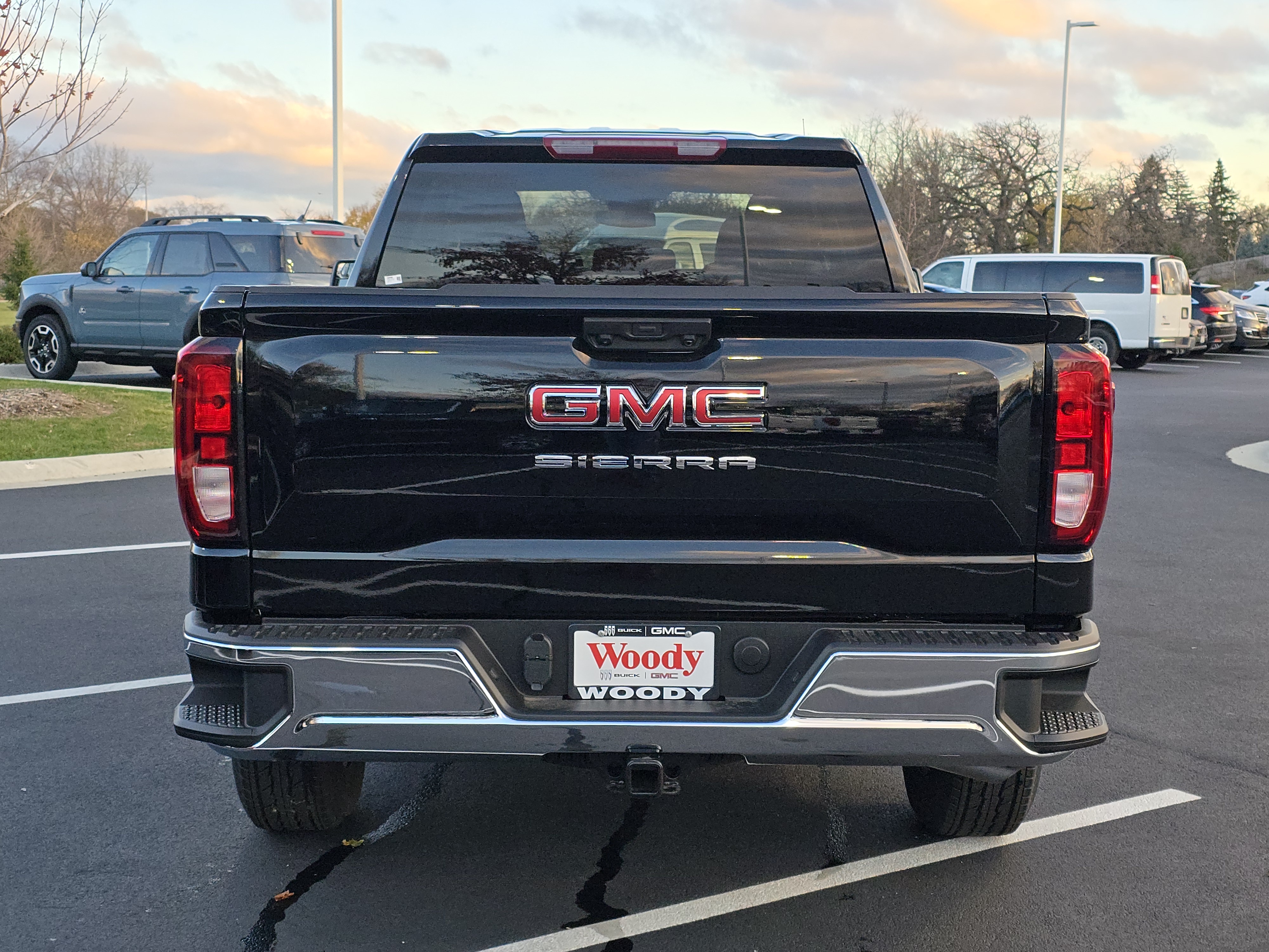 2025 GMC Sierra 1500 Pro 7