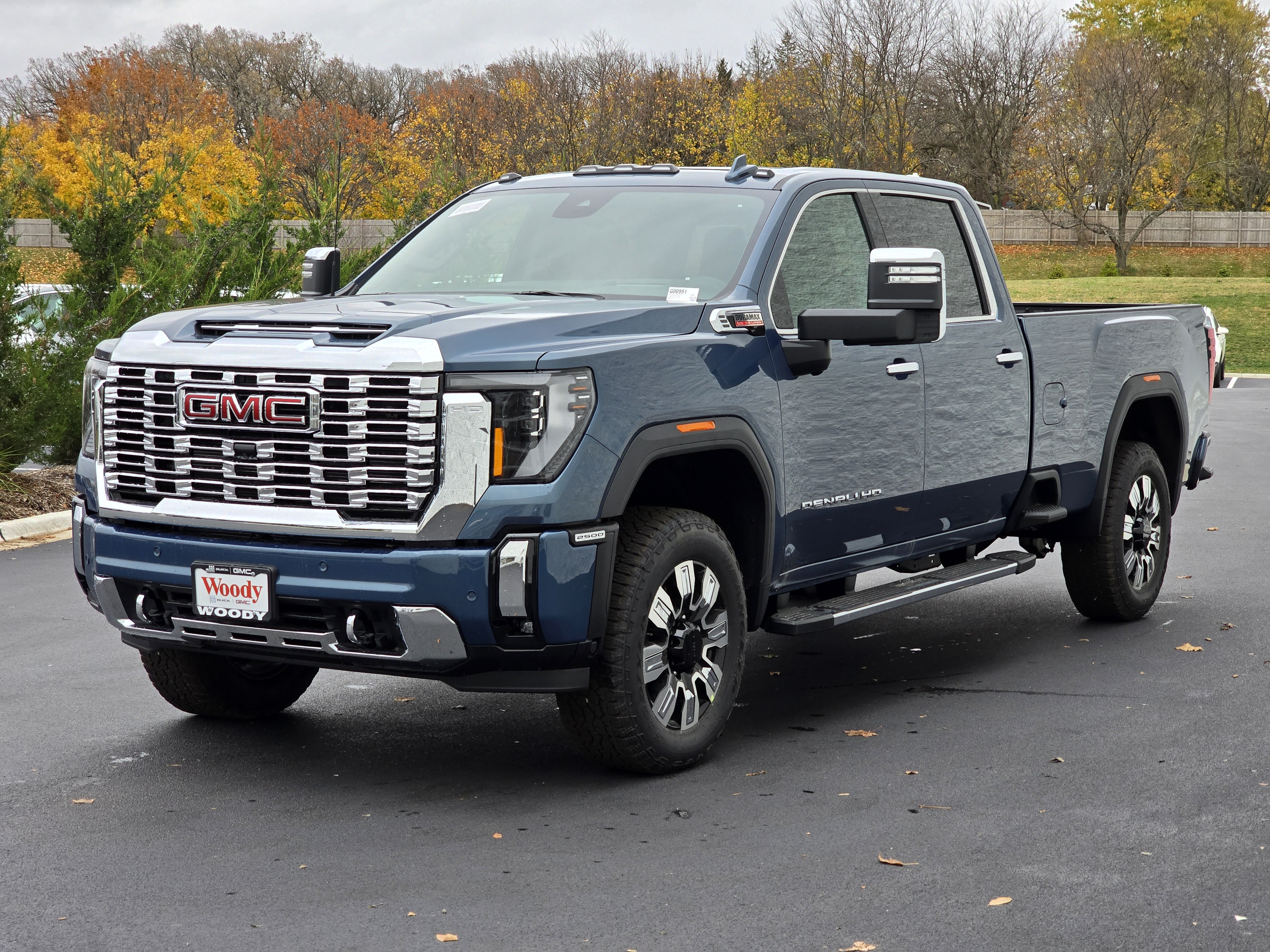 2025 GMC Sierra 2500HD Denali 10