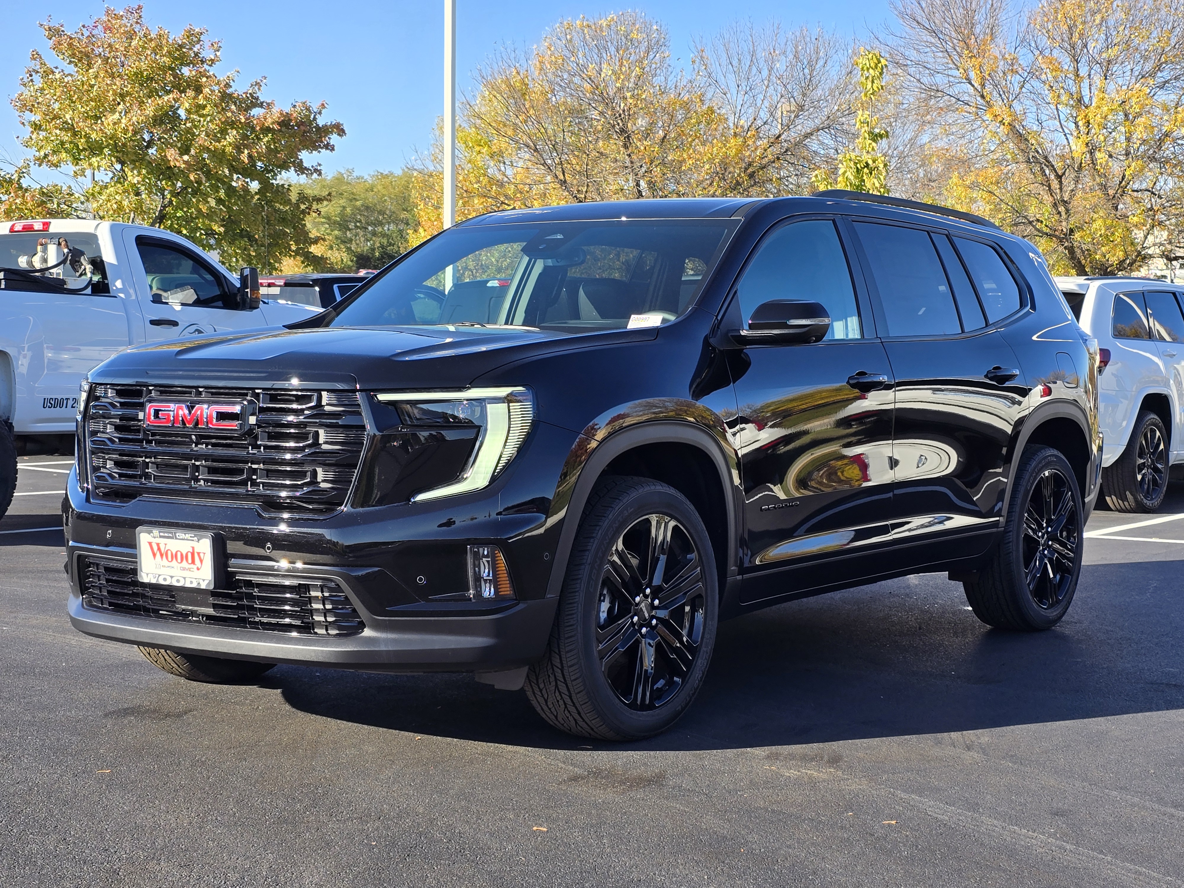 2024 GMC Acadia Elevation 4