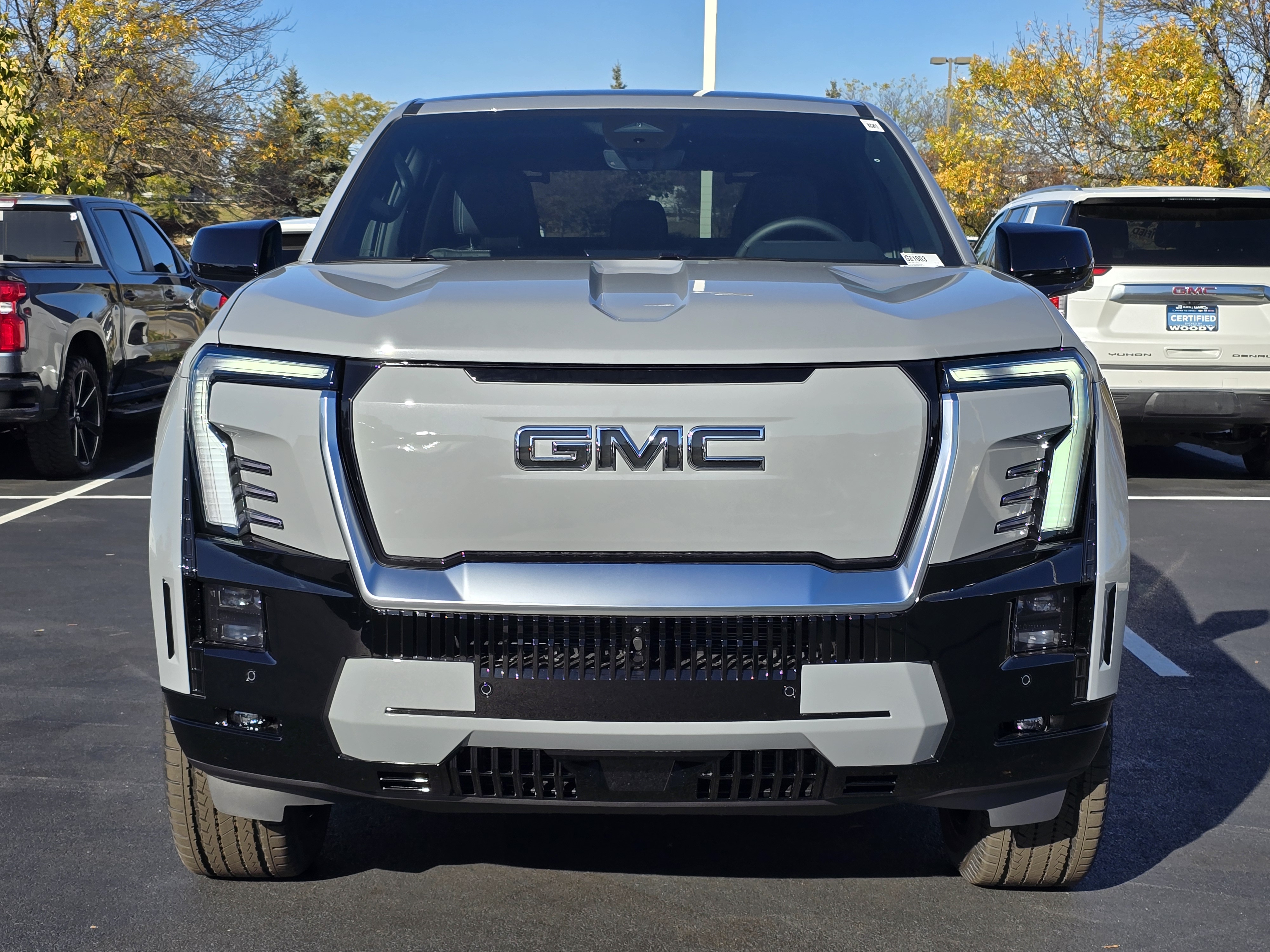 2024 GMC Sierra EV Denali Edition 1 3