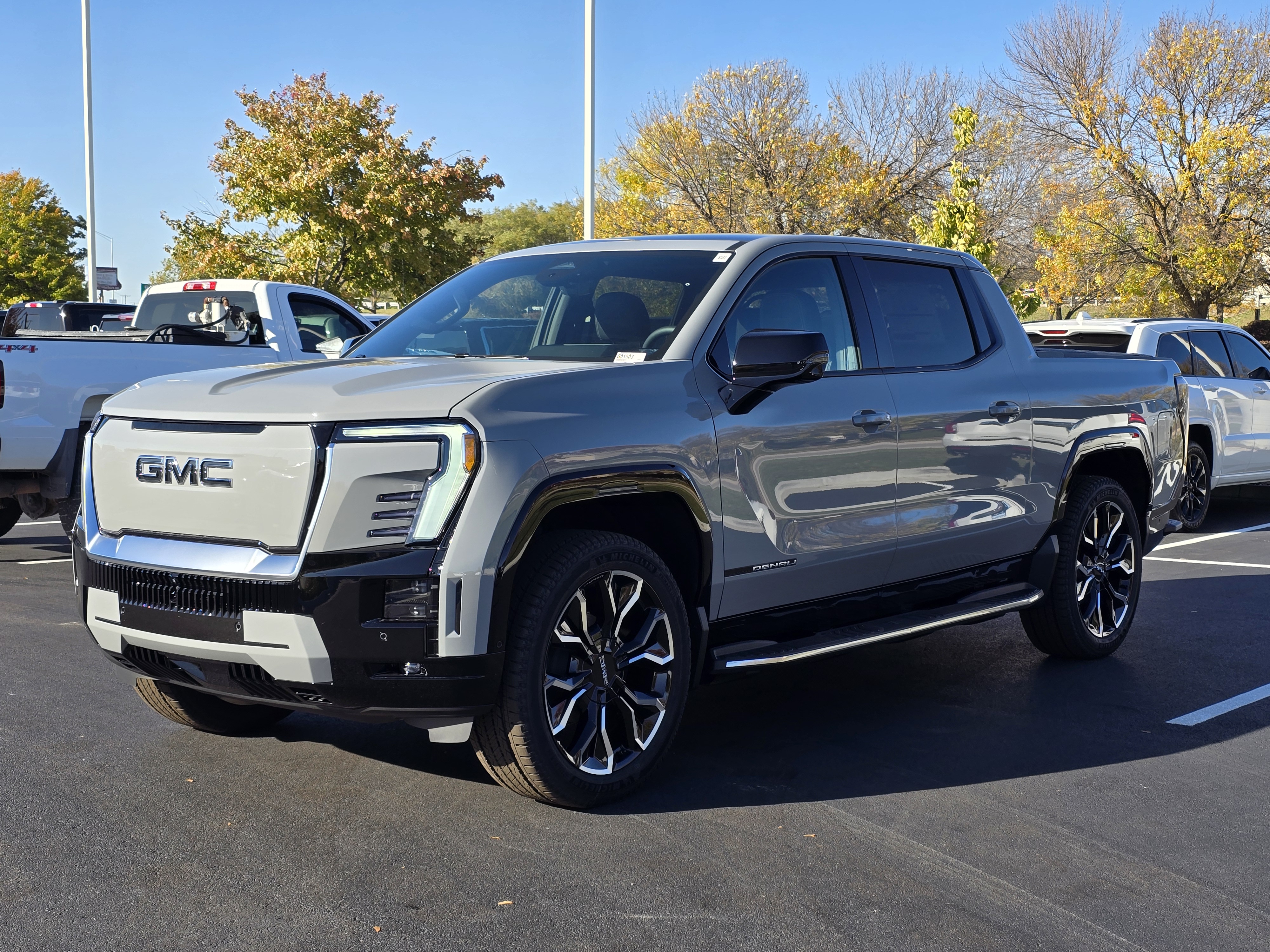 2024 GMC Sierra EV Denali Edition 1 4