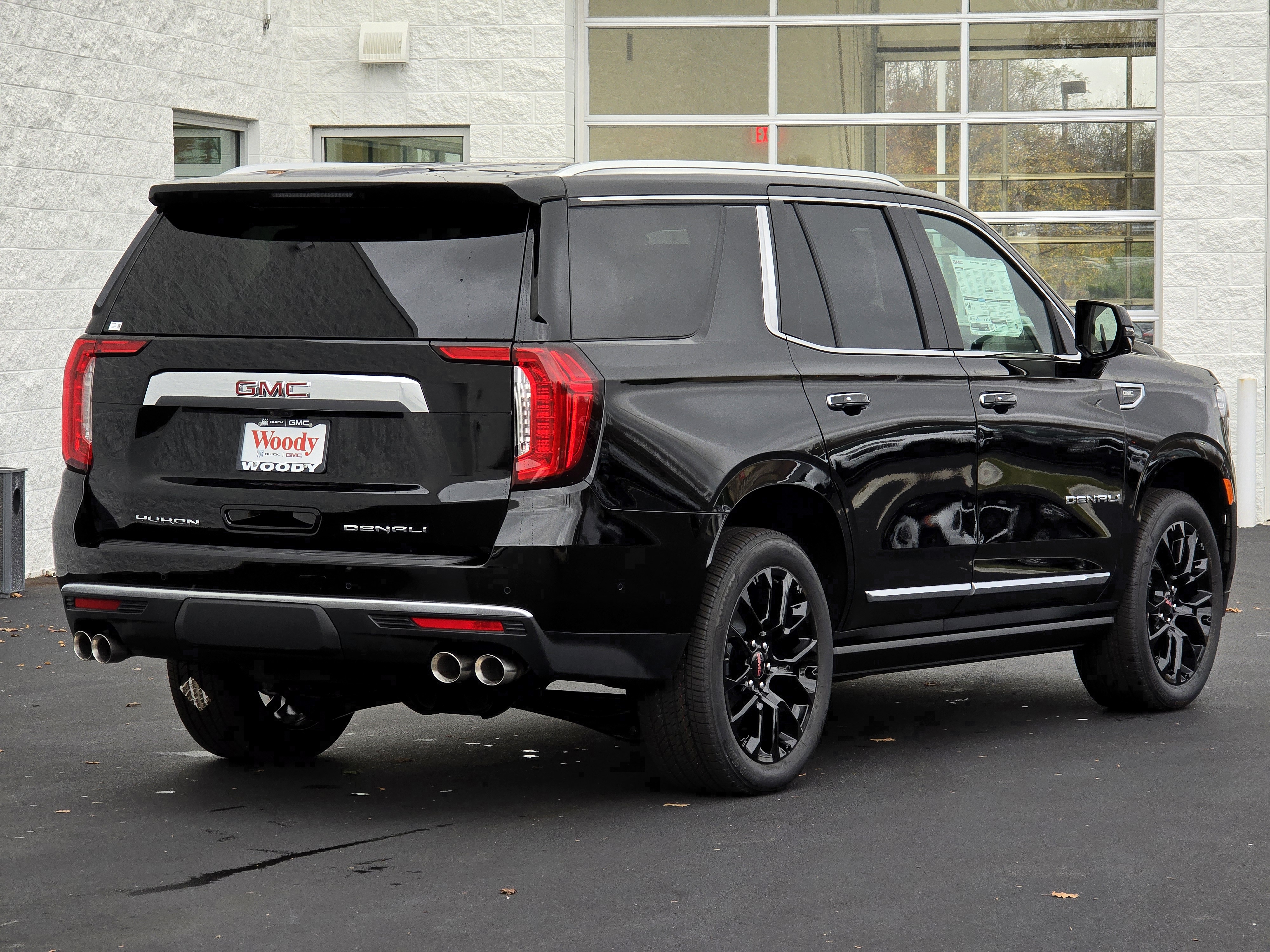 2024 GMC Yukon Denali 5