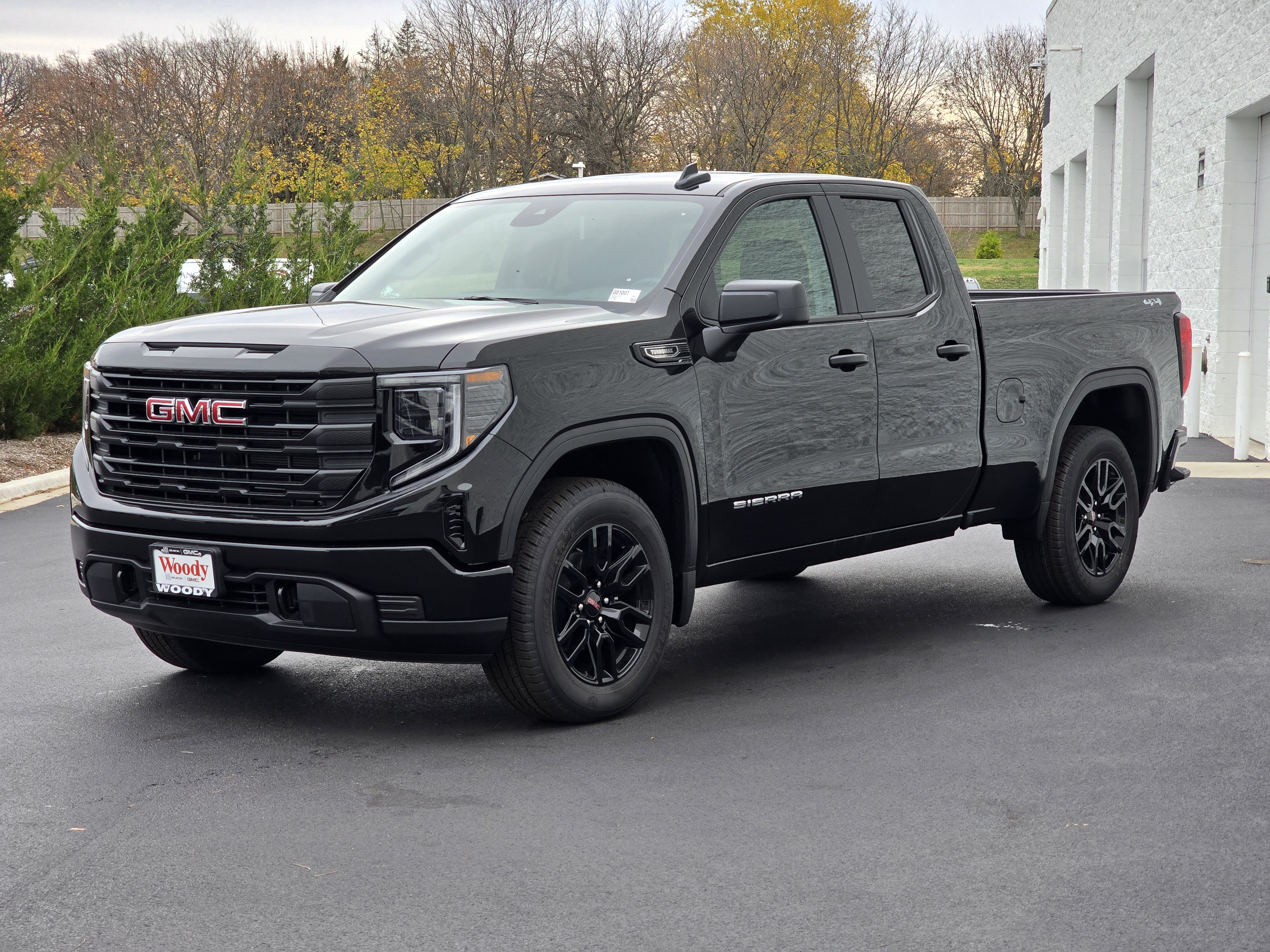 2025 GMC Sierra 1500 Pro 8