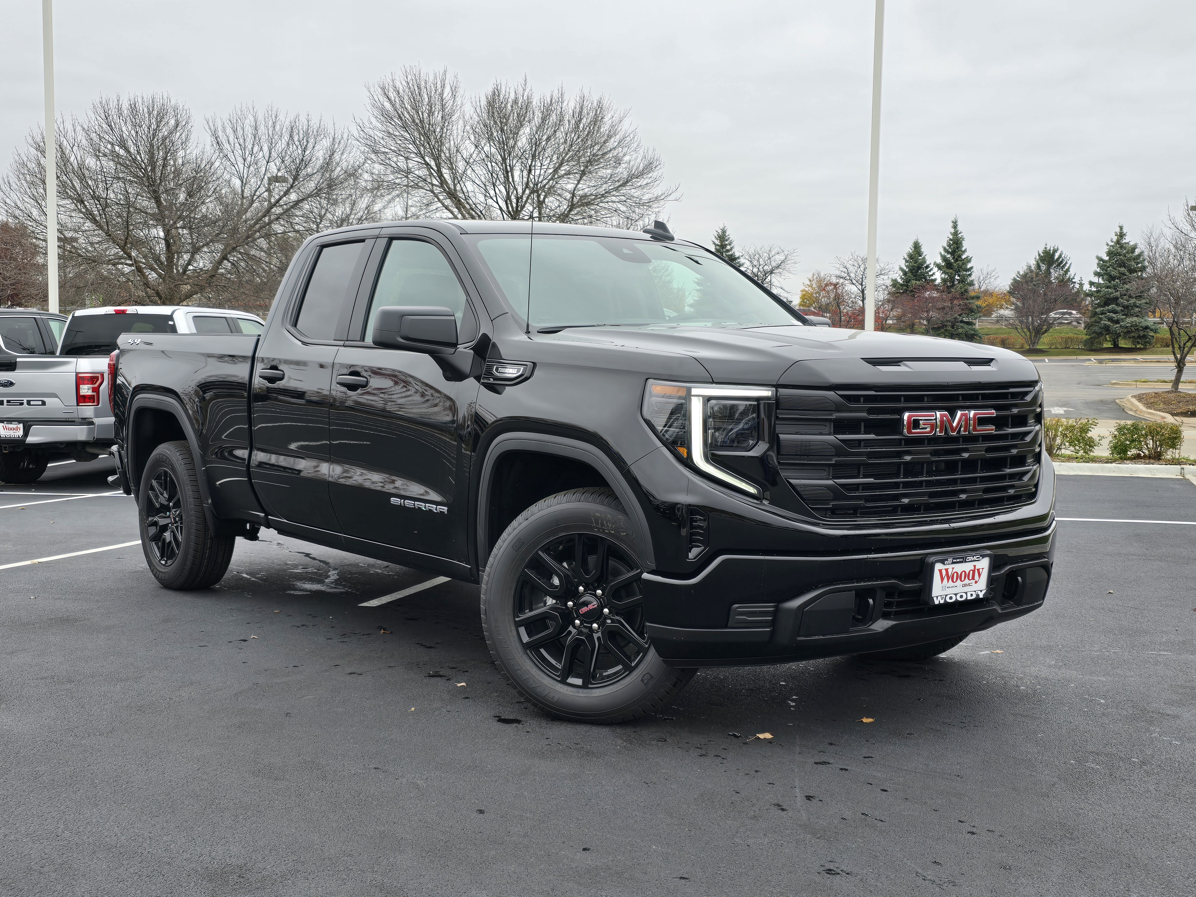 2025 GMC Sierra 1500 Pro 2