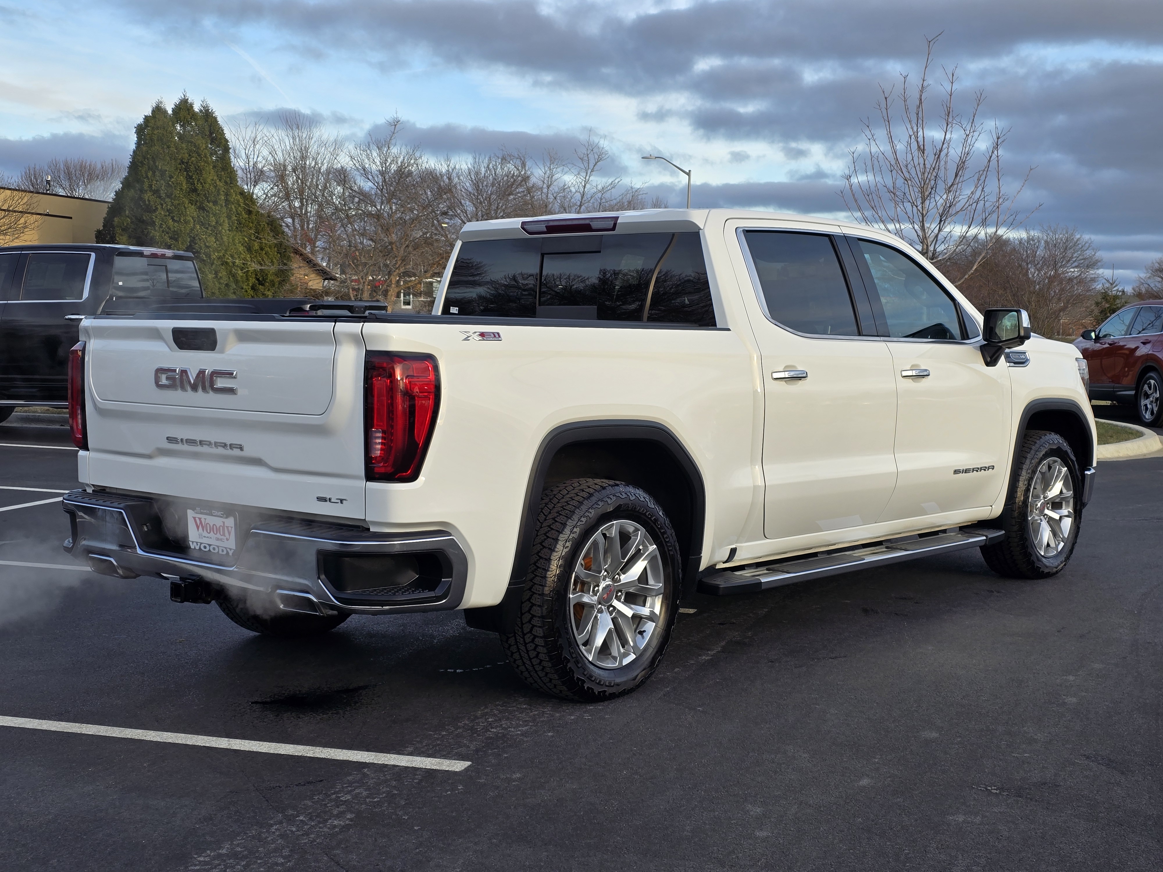 2019 GMC Sierra 1500 SLT 8