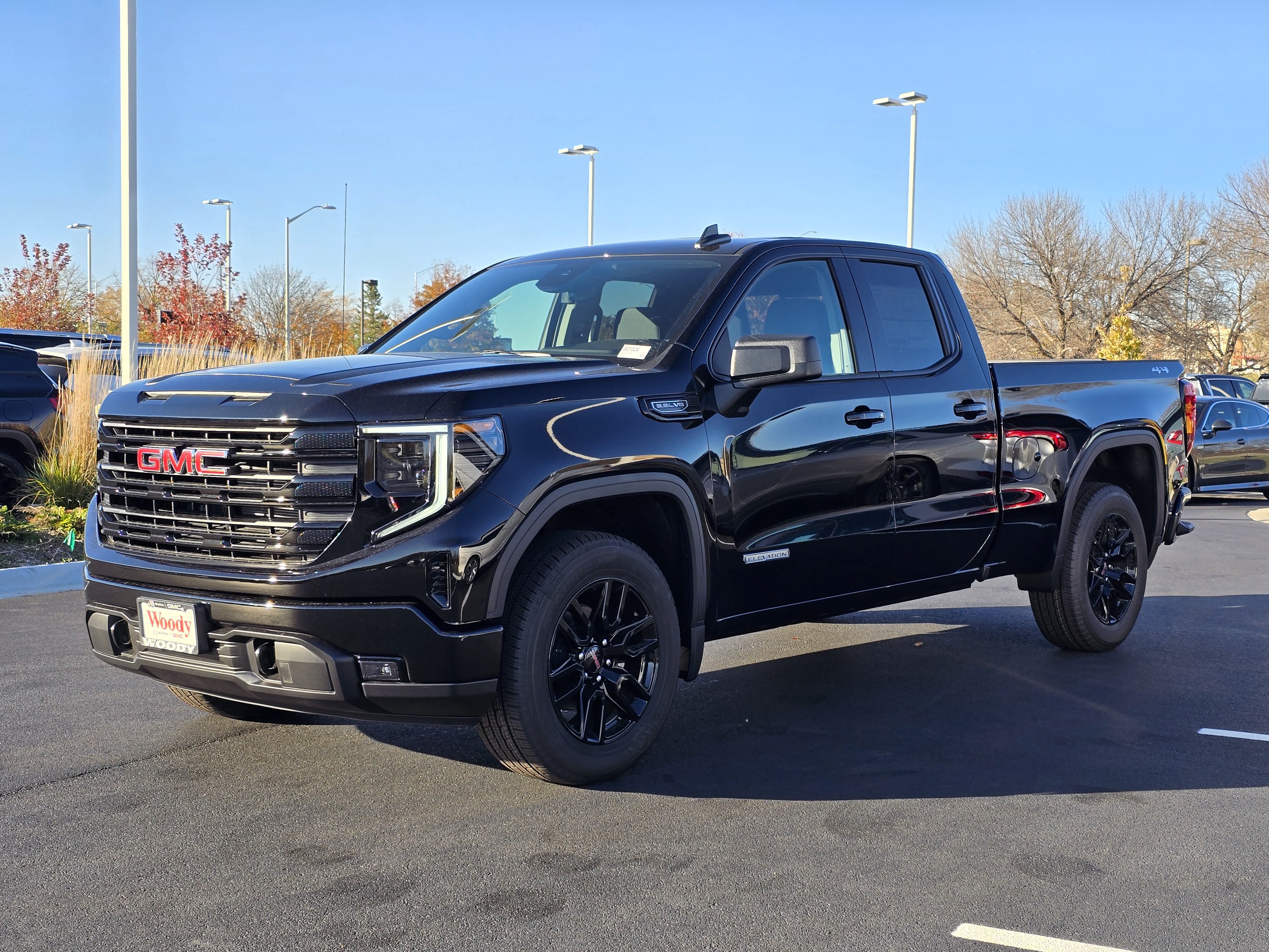 2025 GMC Sierra 1500 Elevation 4