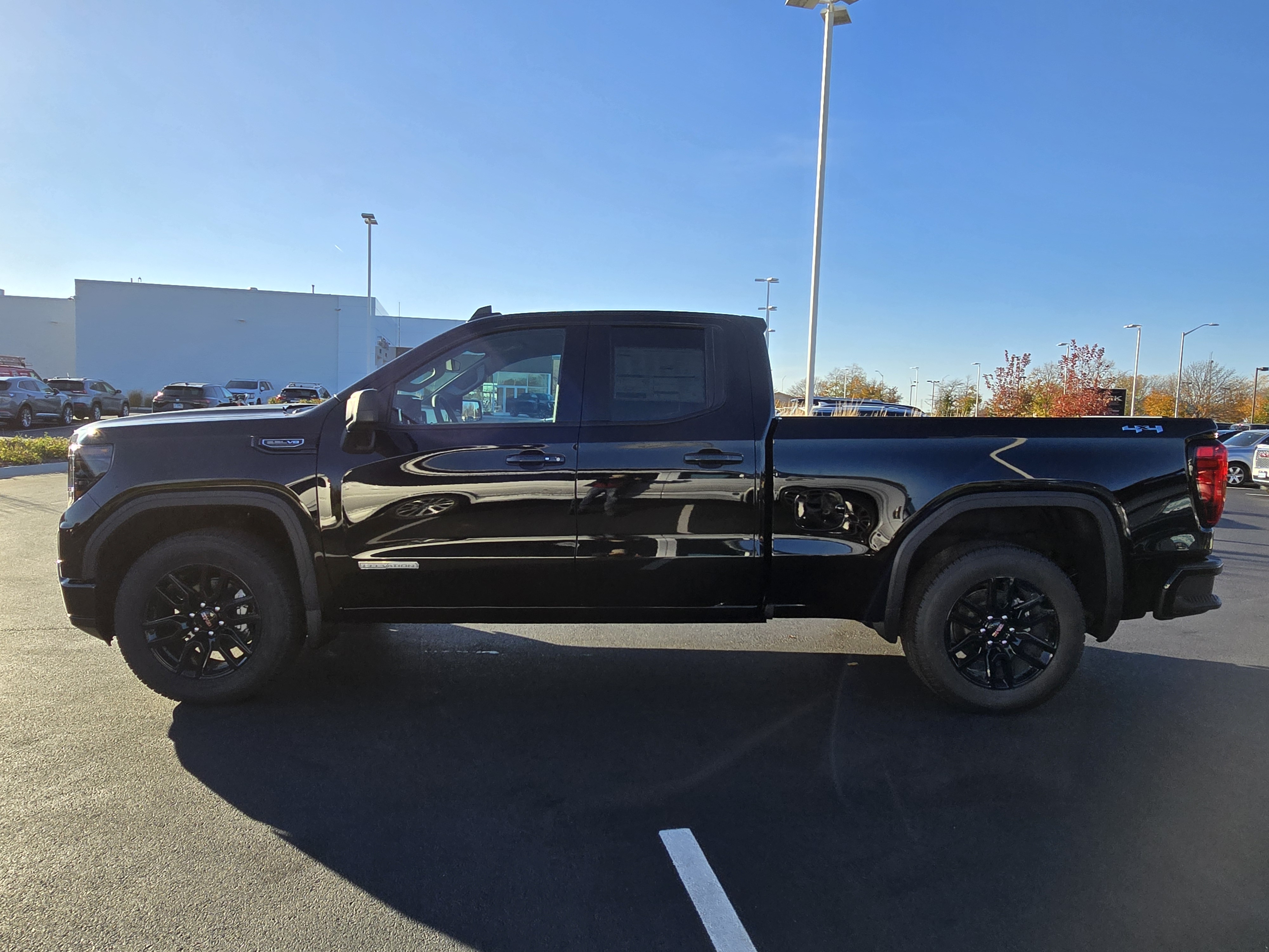 2025 GMC Sierra 1500 Elevation 5