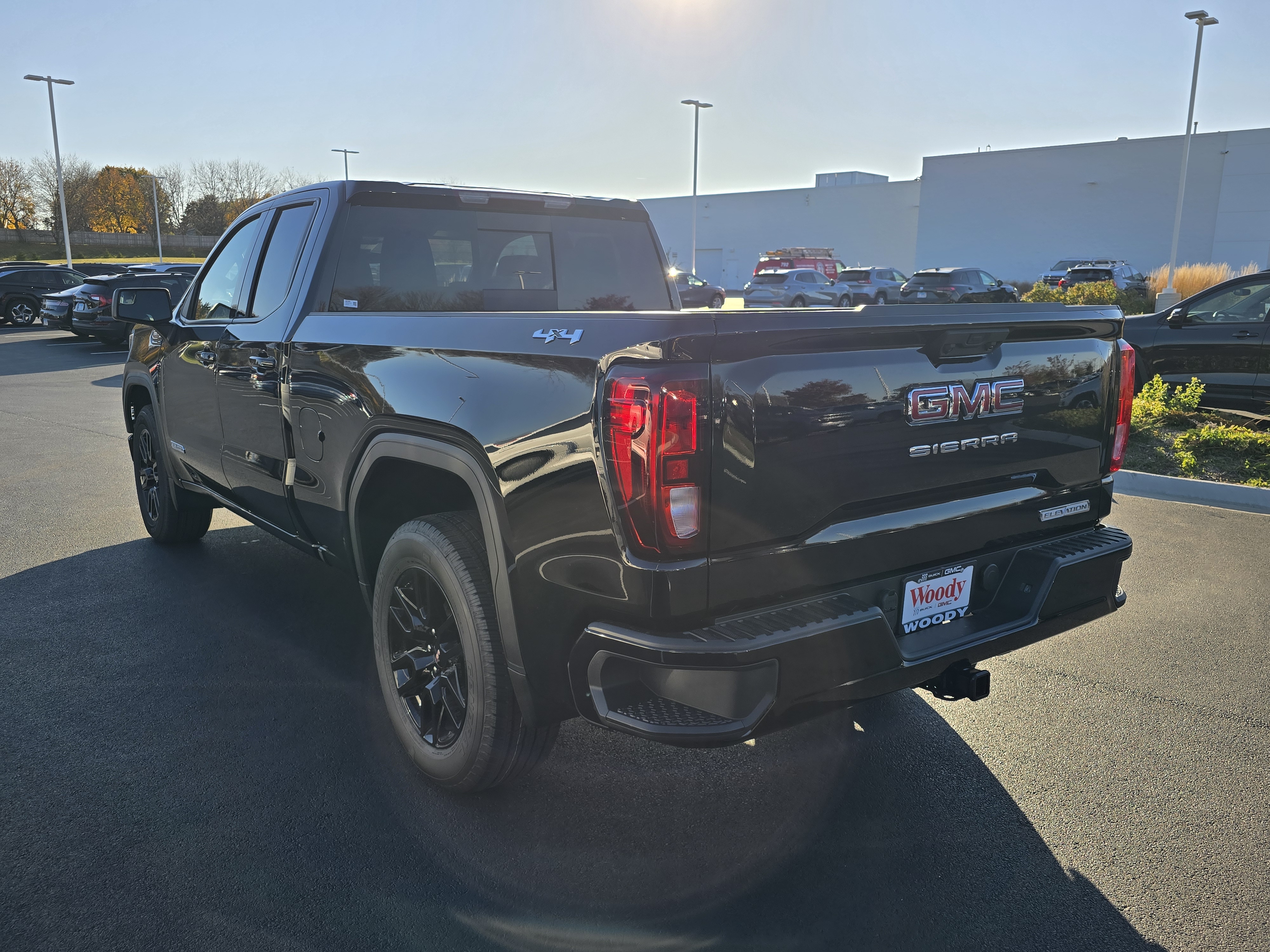 2025 GMC Sierra 1500 Elevation 6