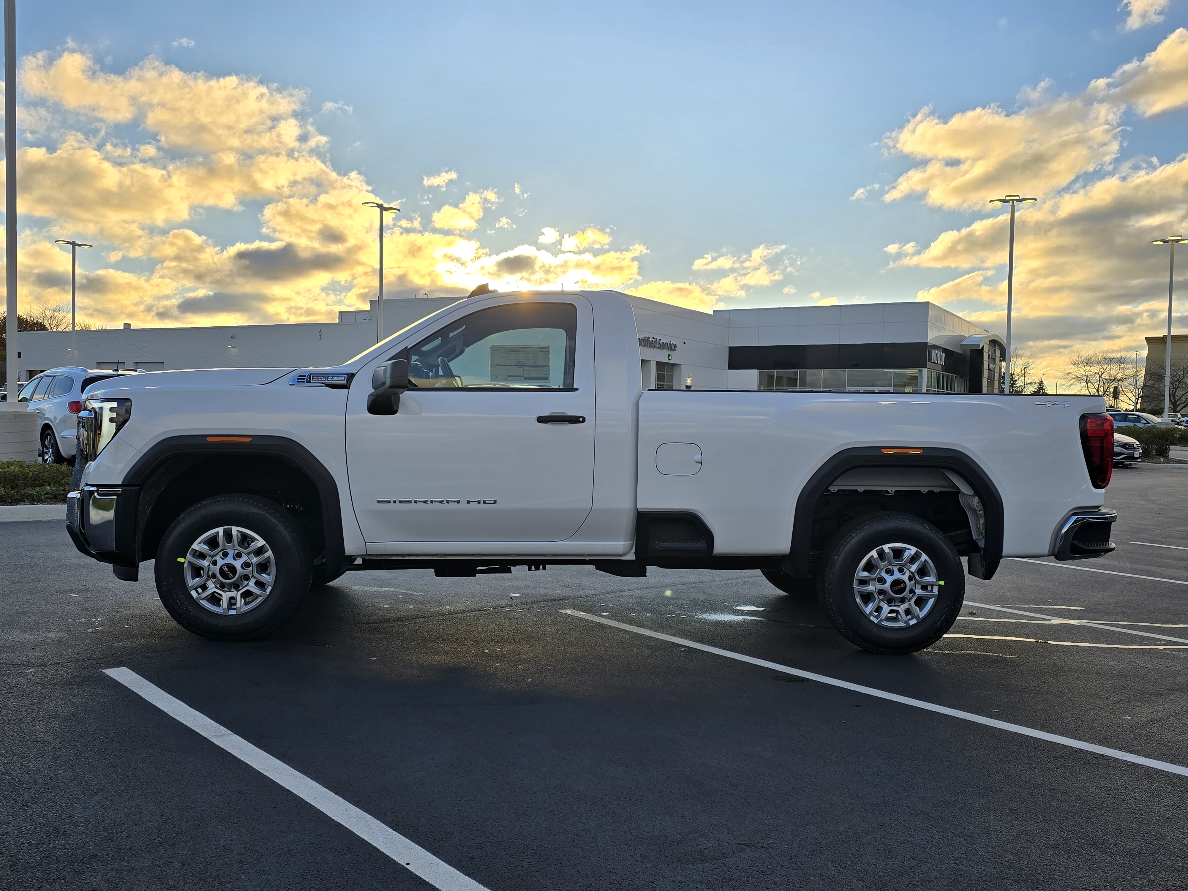 2025 GMC Sierra 2500HD Pro 5