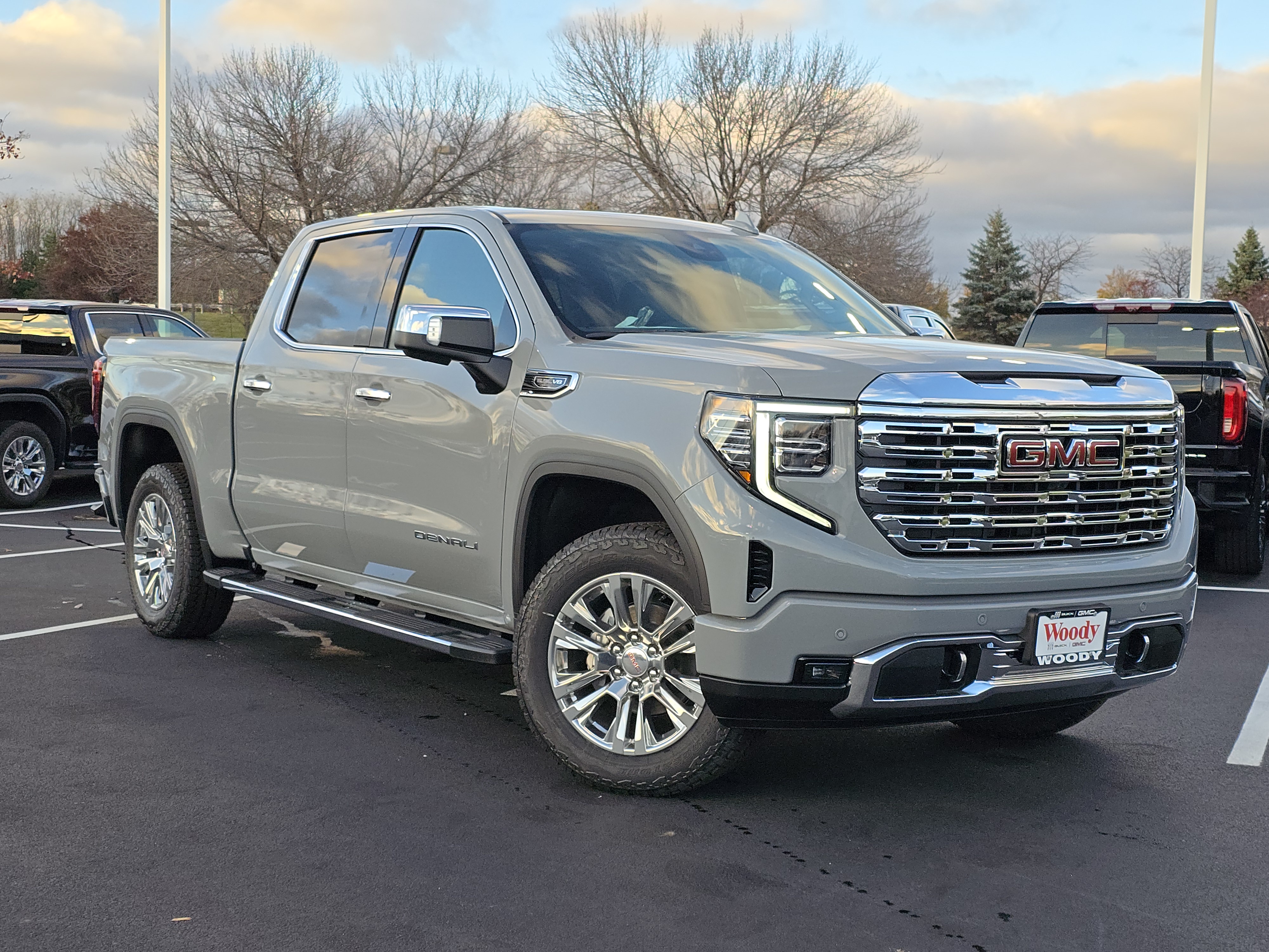 2025 GMC Sierra 1500 Denali 2