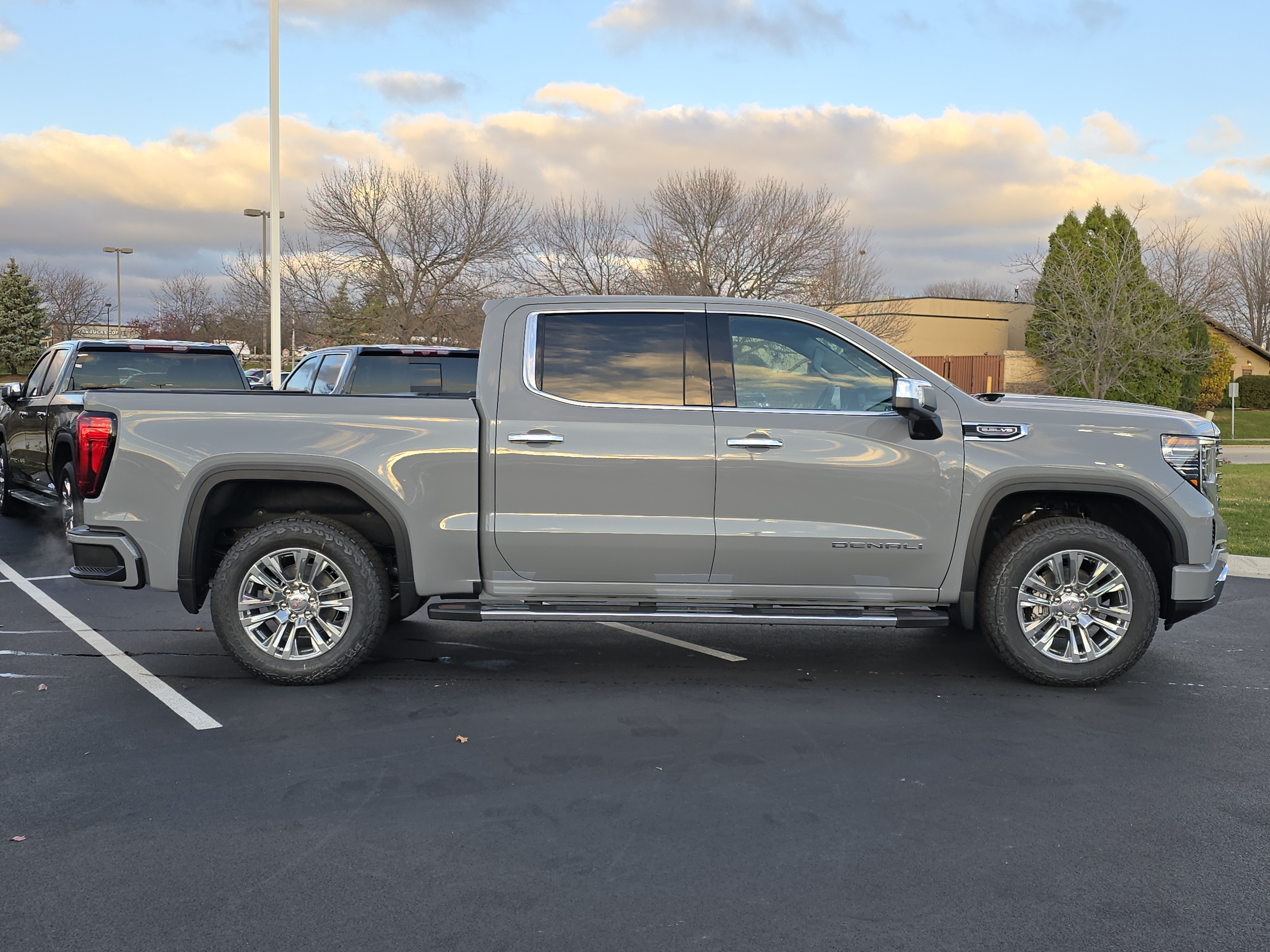 2025 GMC Sierra 1500 Denali 9