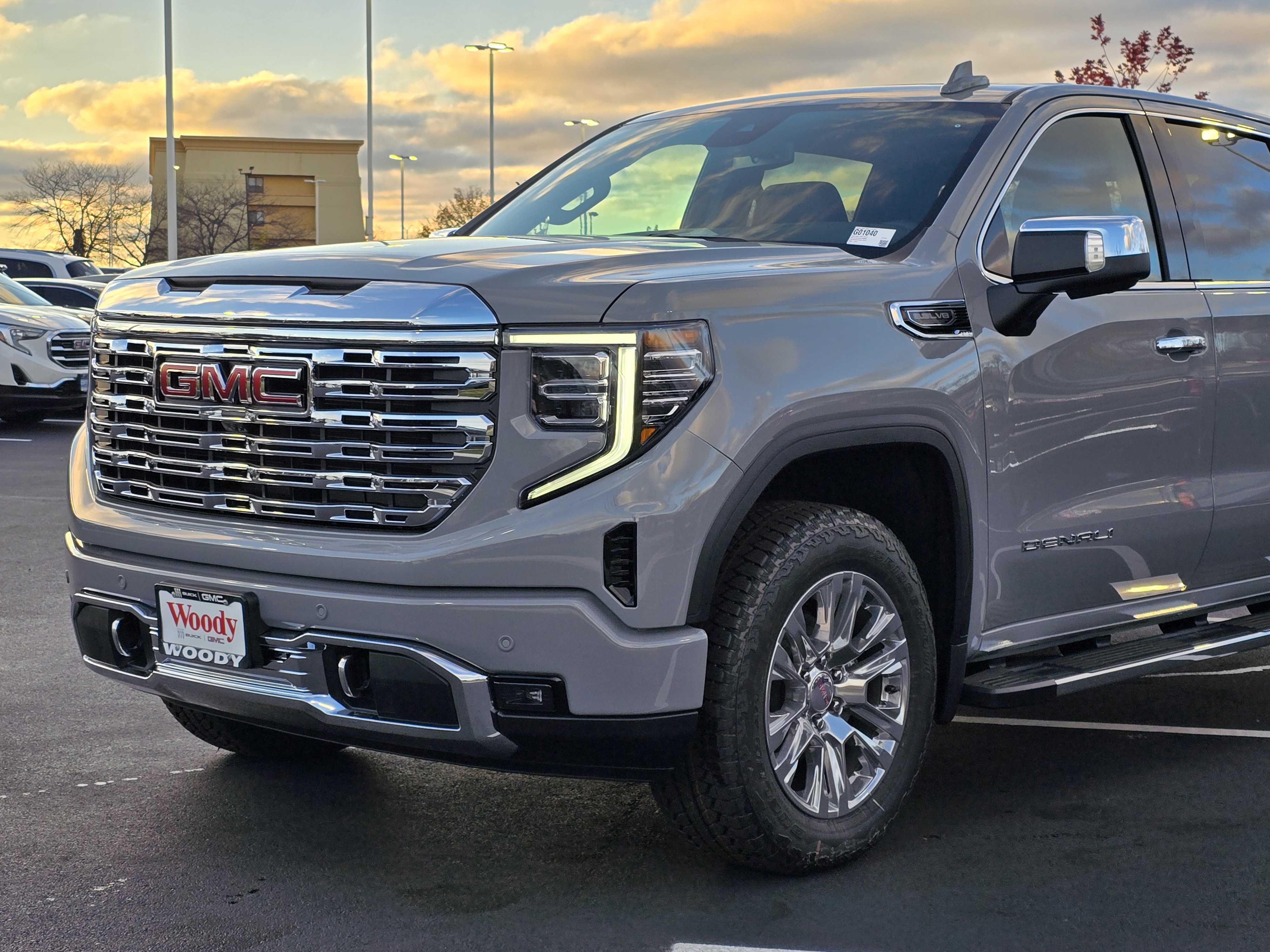 2025 GMC Sierra 1500 Denali 10