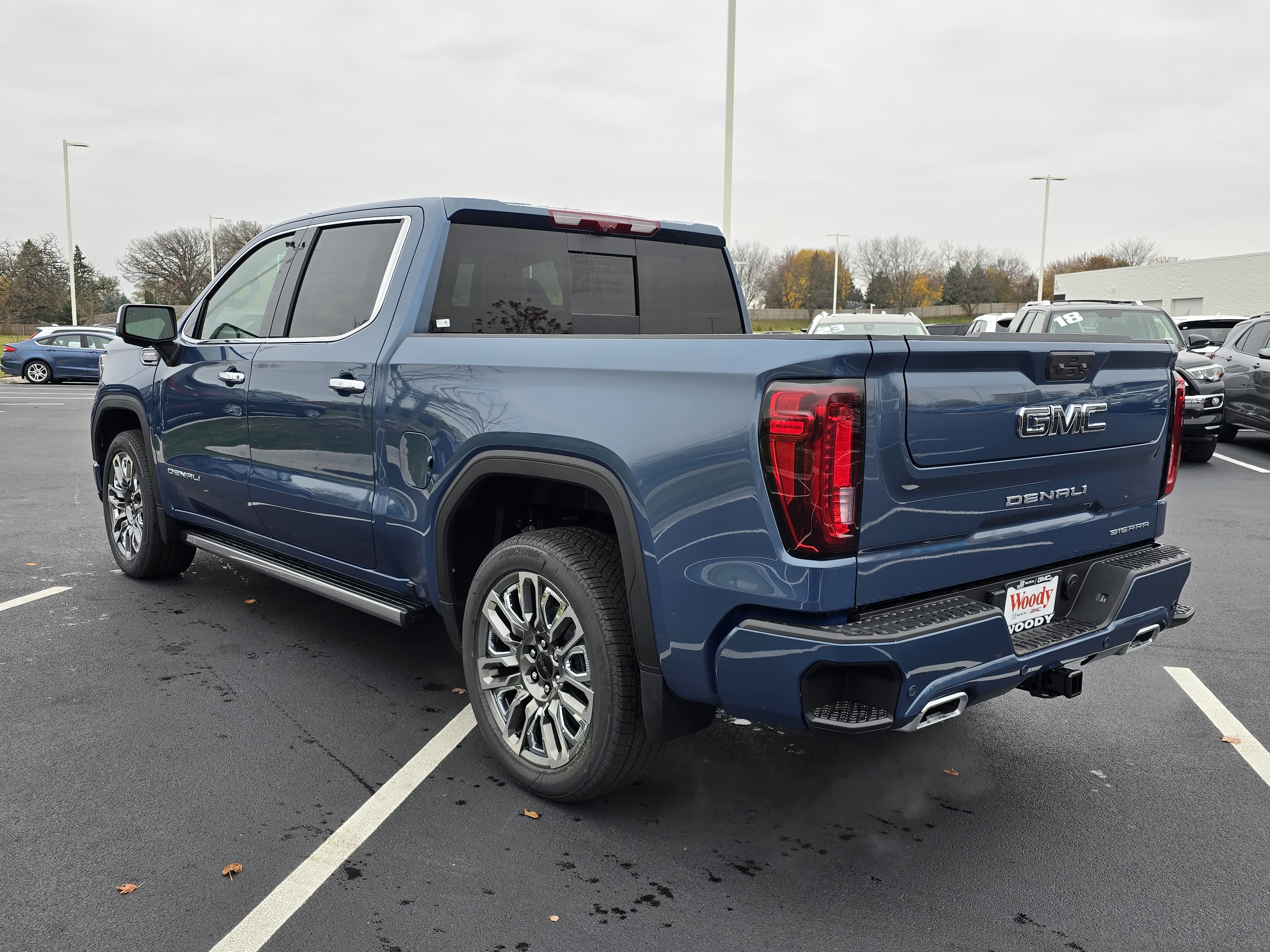 2025 GMC Sierra 1500 Denali Ultimate 6